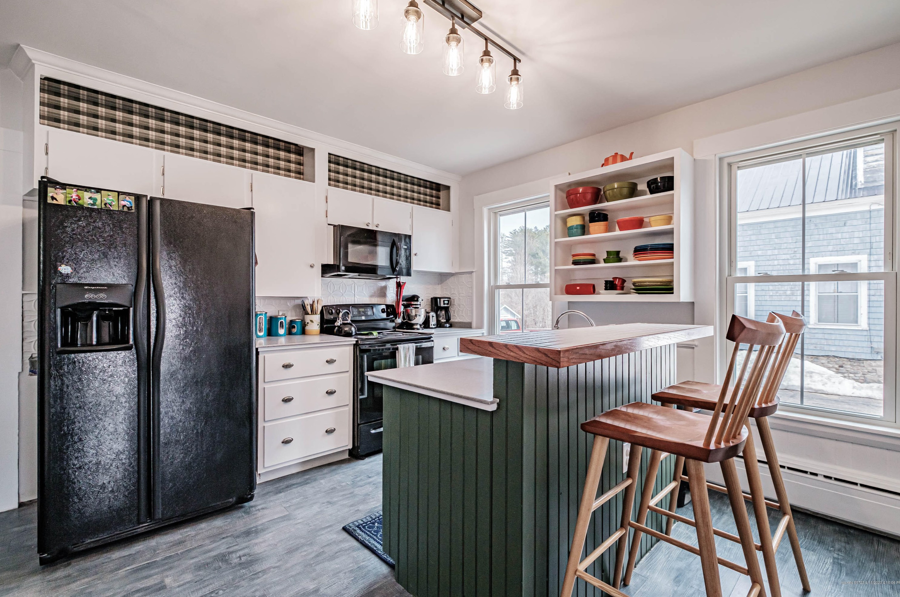 41 Pioneer St, West Paris, ME 04289