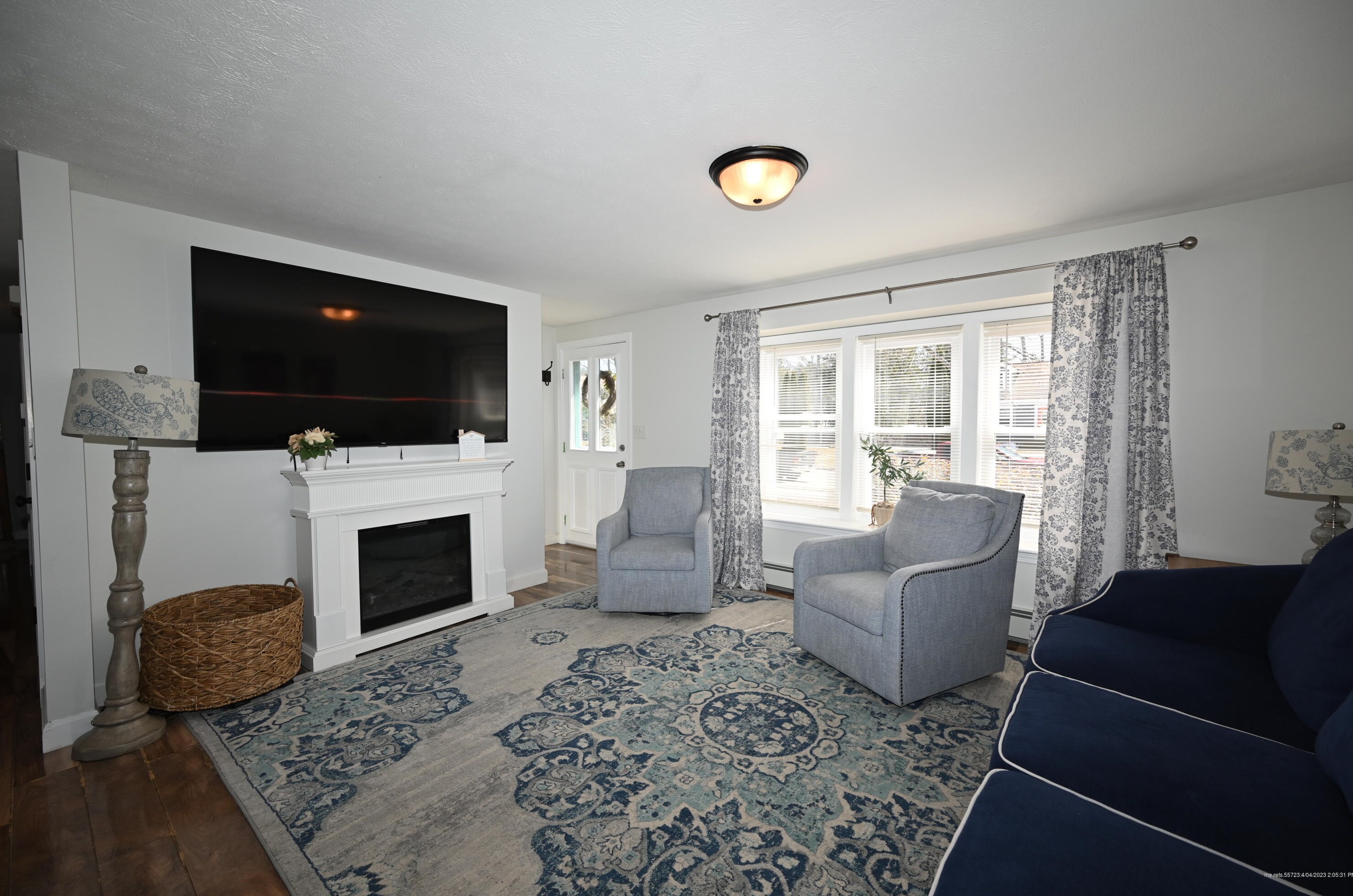 1 Winterberry Dr, Gorham ME  04038-1653 exterior