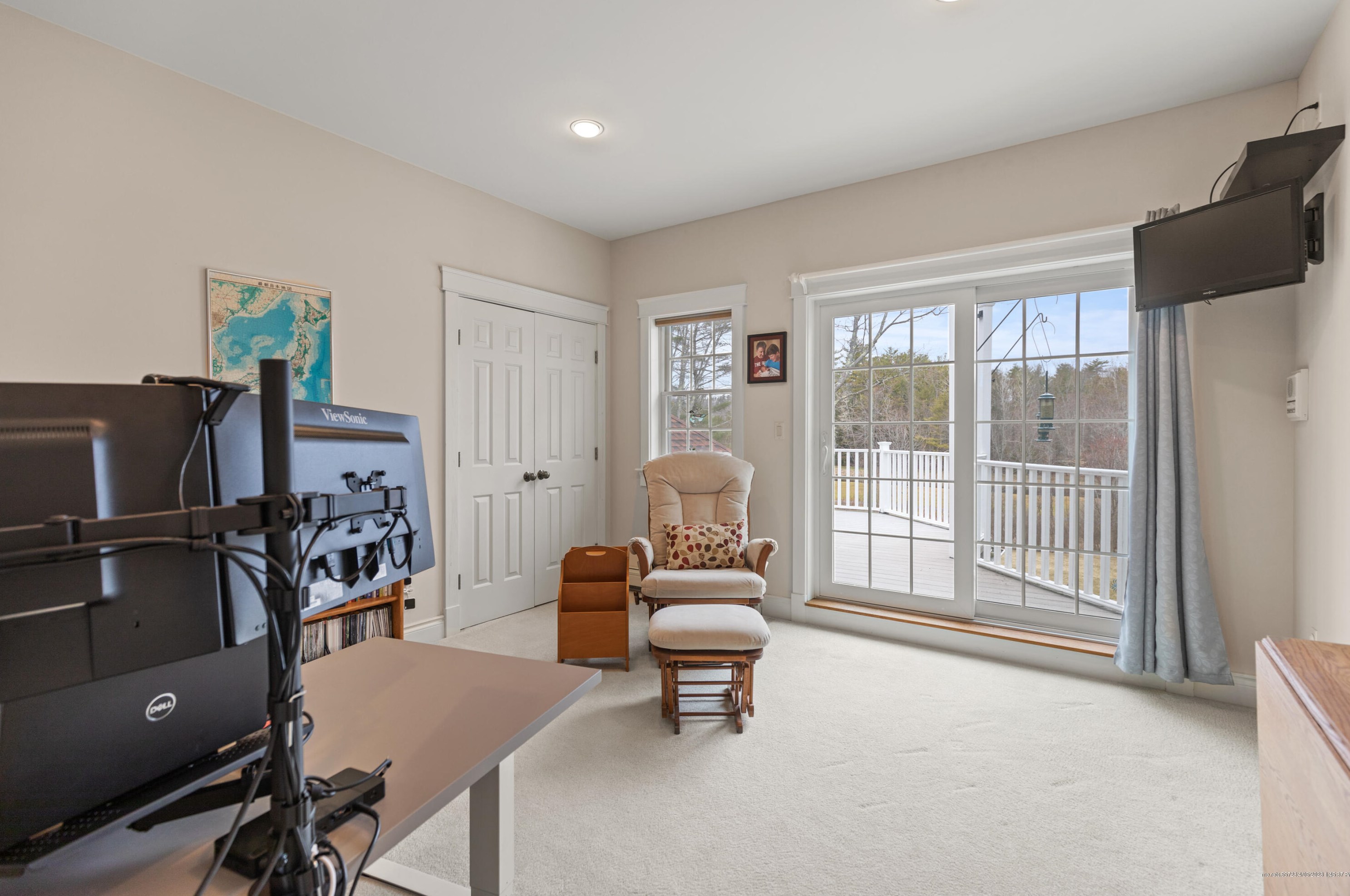 6 Baltusrol Cir, Portland ME  04105-1100 exterior