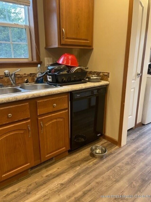 44 Abby Ln, Richmond, ME 04357