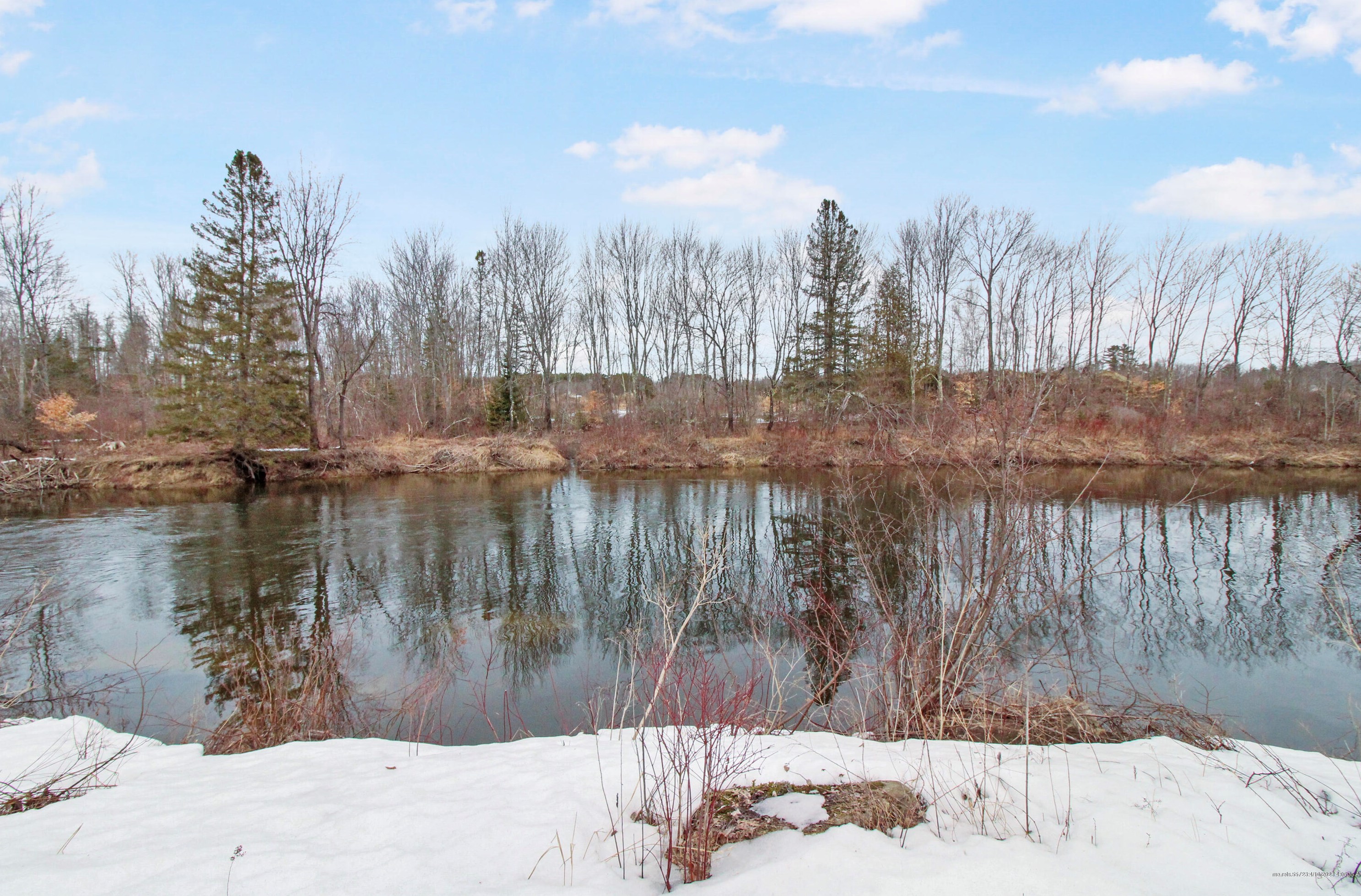 366 Black Rd, Corinth, ME 04427