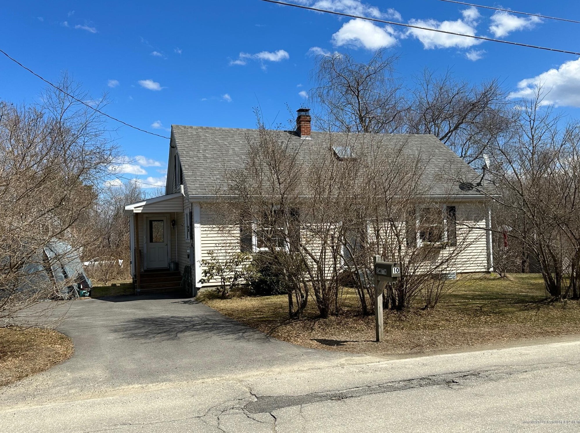 10 School St, Swanville, ME 04915