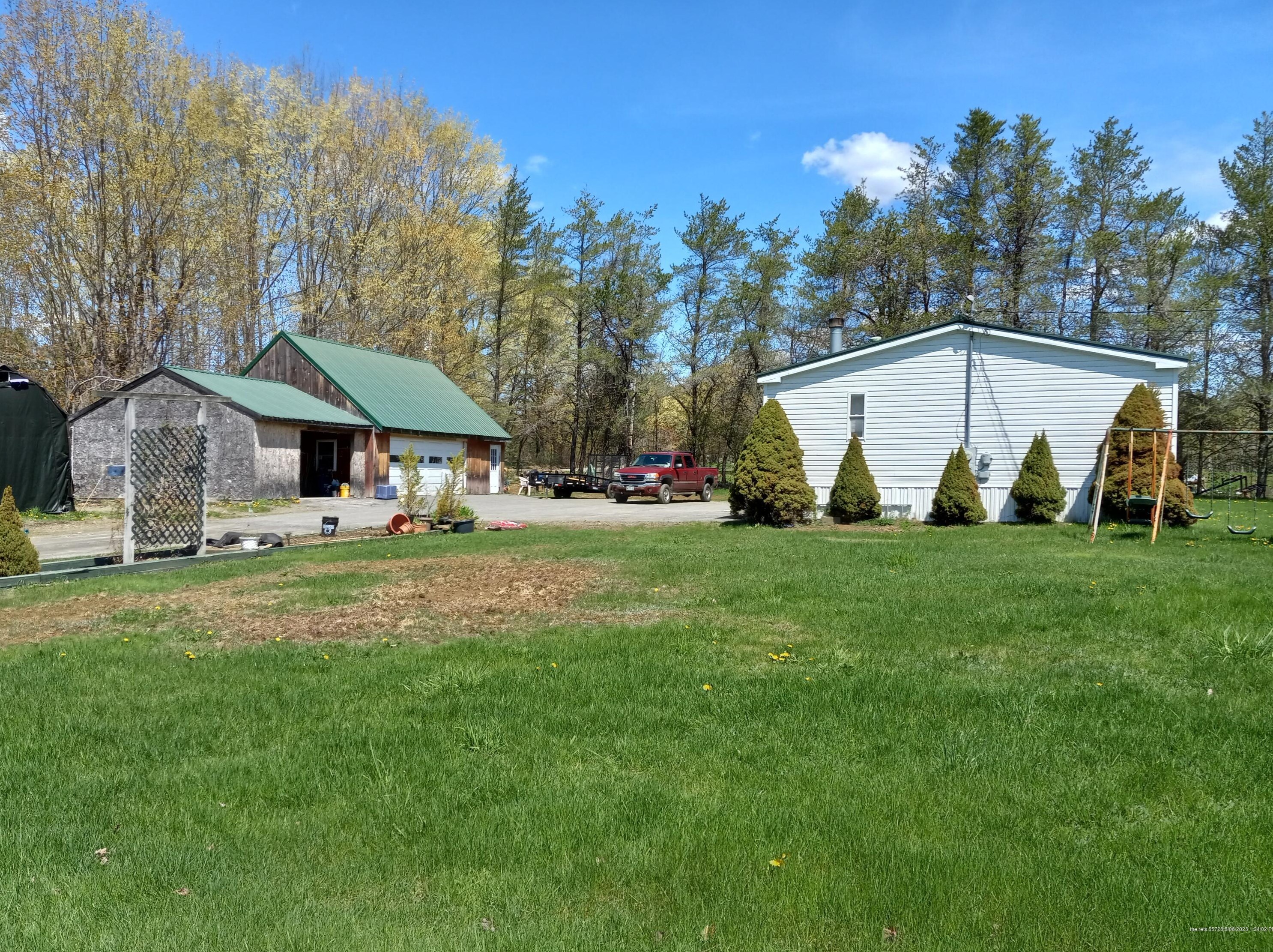 26 Jim And Ann Dr, Augusta, ME 04330