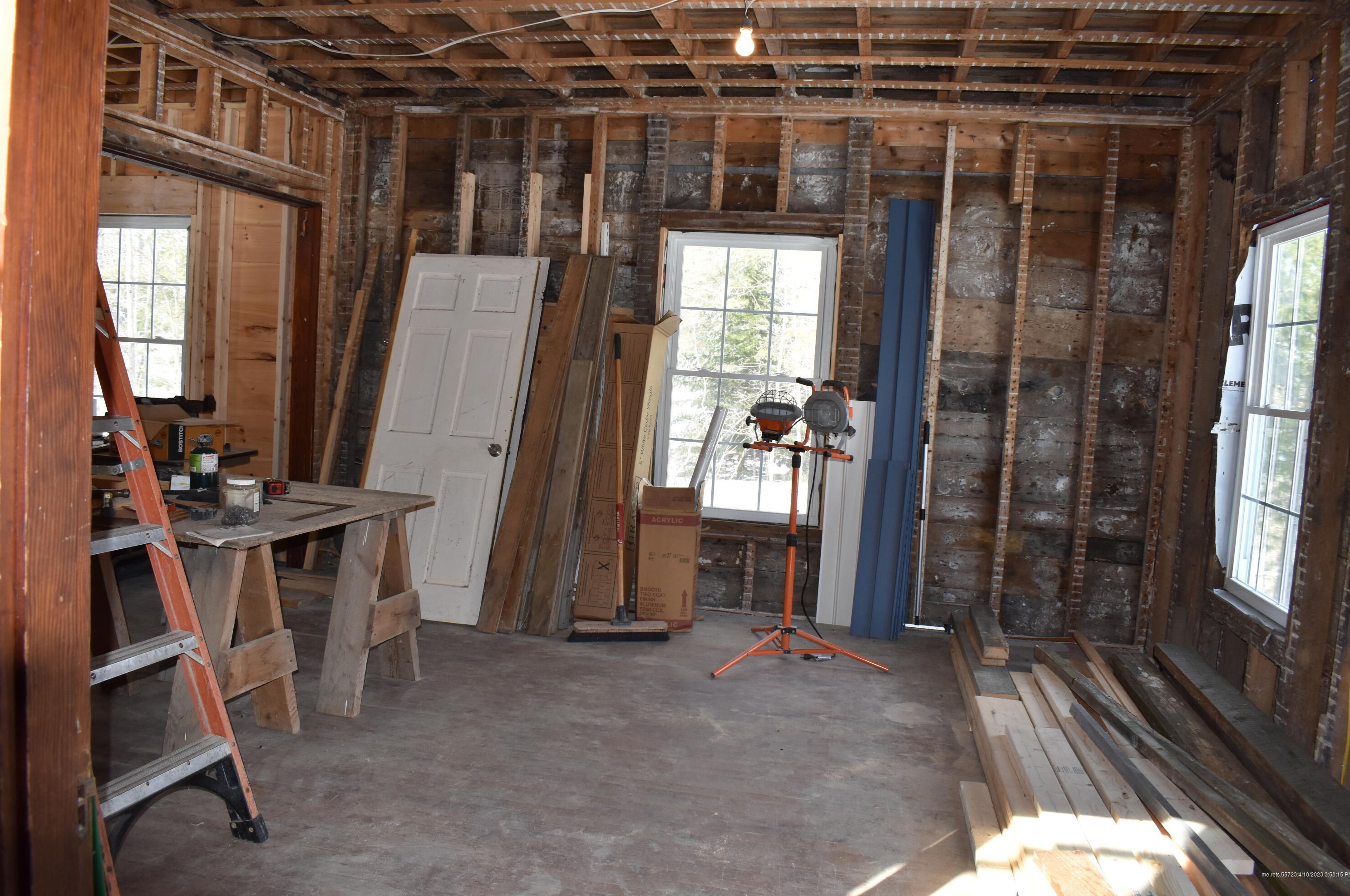 254 Taunton Dr, Sullivan, ME 04664