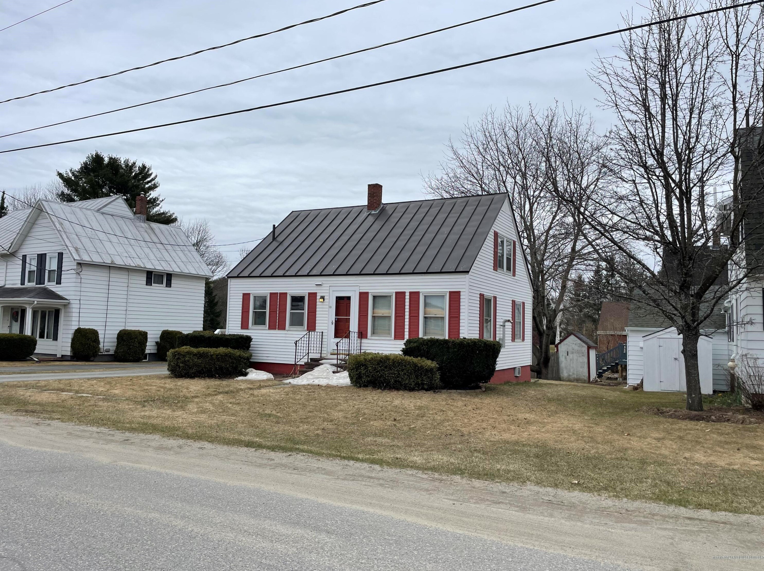10 Brooklyn Ave, Waterville, ME 04901