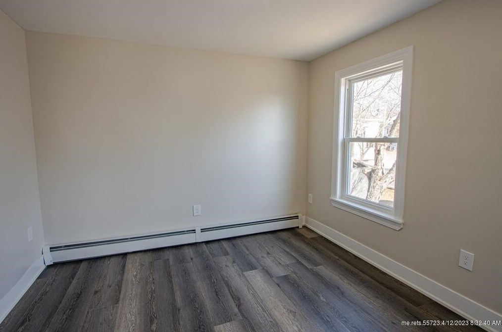 163 7th St, Bangor ME  04401-5924 exterior
