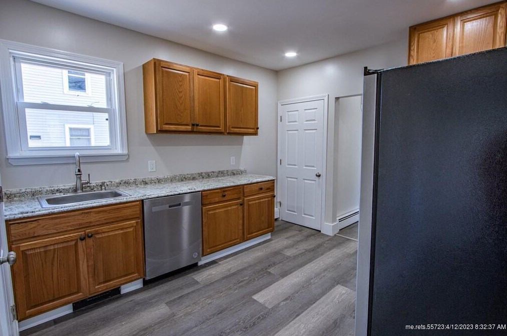 163 7th St, Bangor ME  04401-5924 exterior