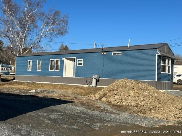 22 Christopher Rd, Ripley, ME 04930