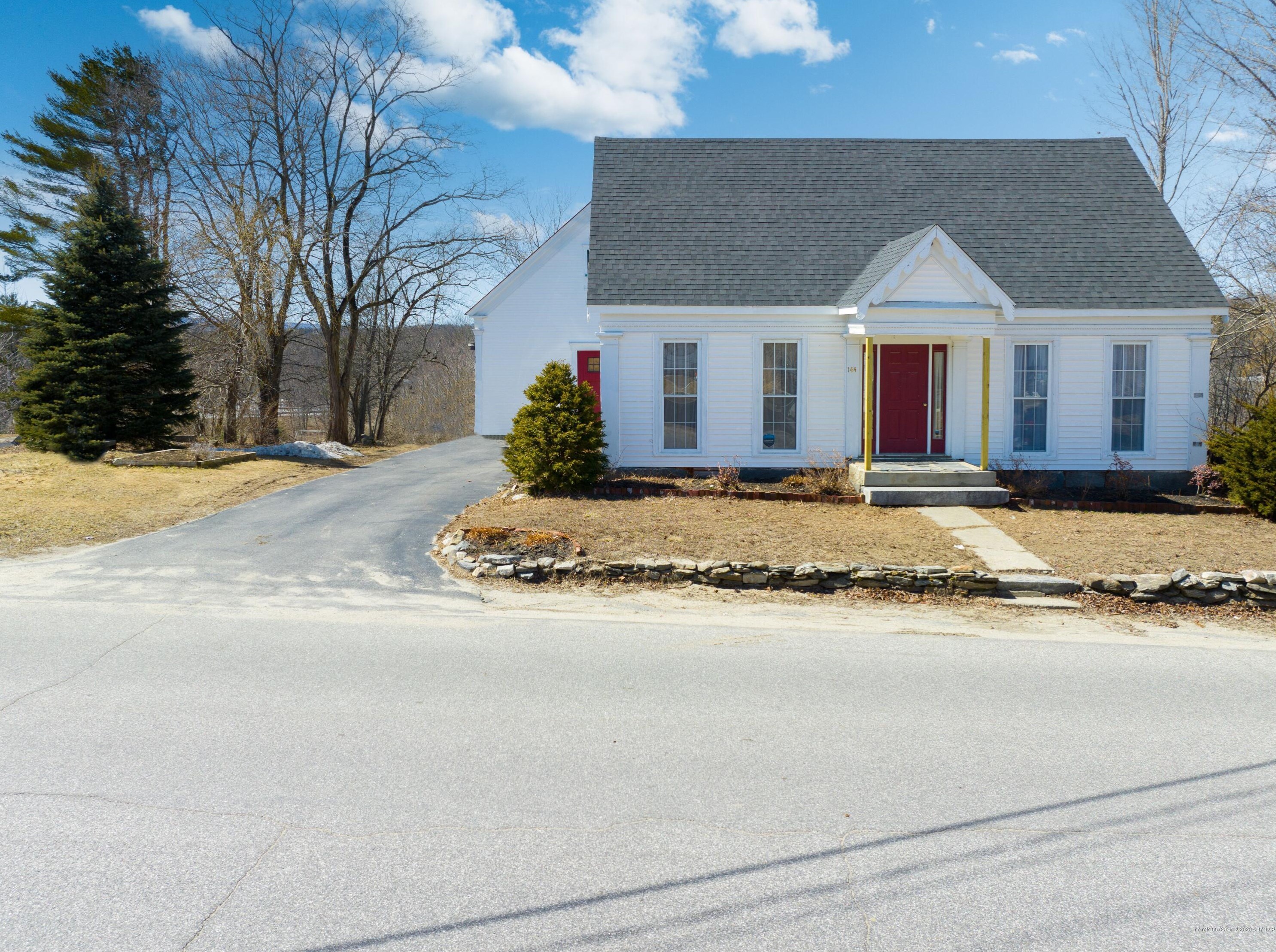 144 Main St, Turner, ME 04282