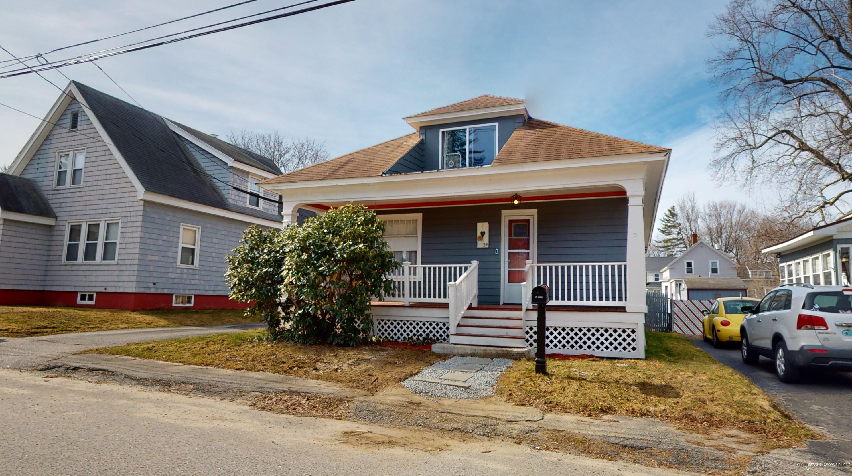 29 Forest St, Lewiston, ME 04240
