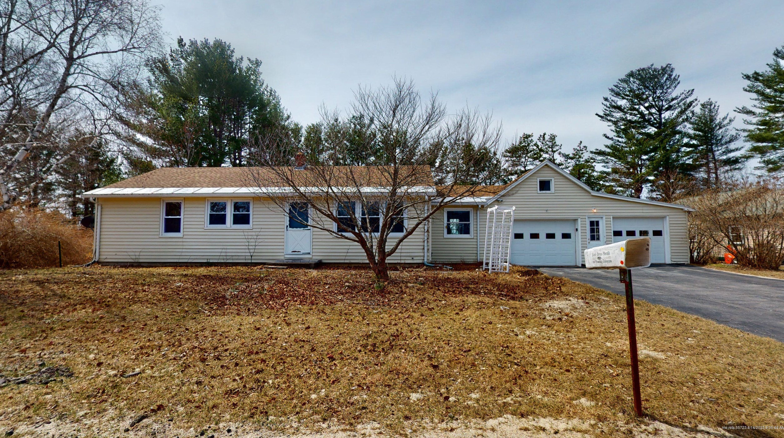 9 Sunset View St, Gray, ME 04039