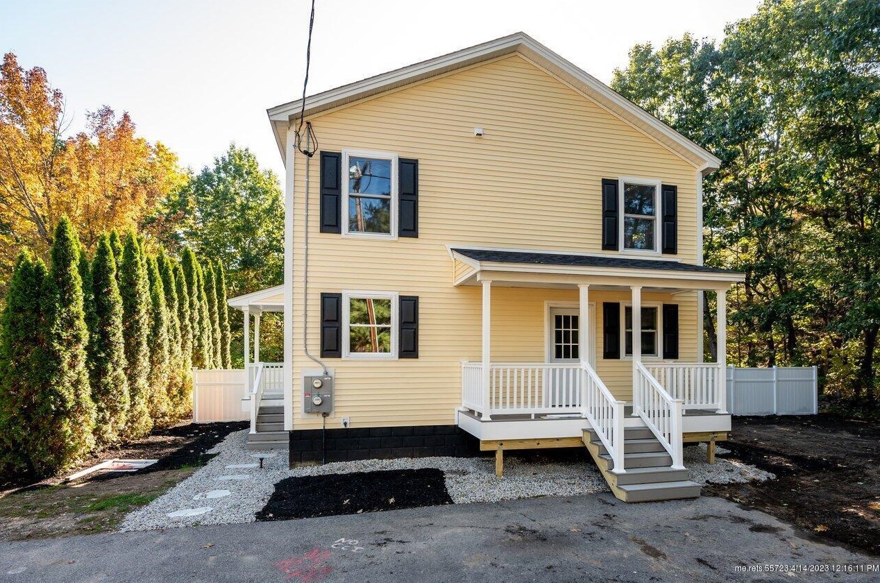 15 Lilac Ln #15, Kennebunk, ME 04043