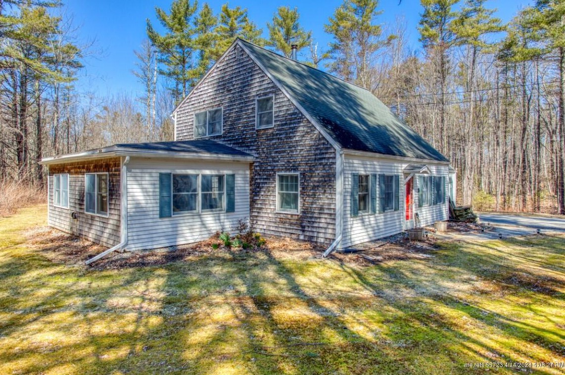 251 Cross Point Rd, Edgecomb, ME 04556