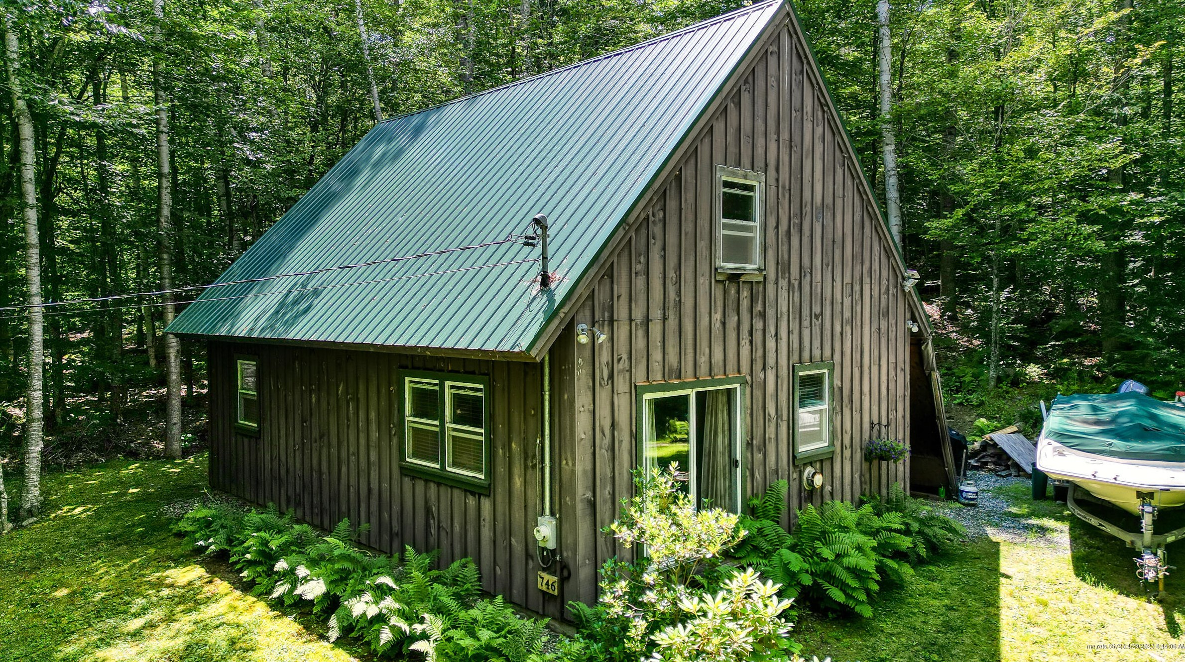 746 Great Moose Dr, Hartland, ME 04943