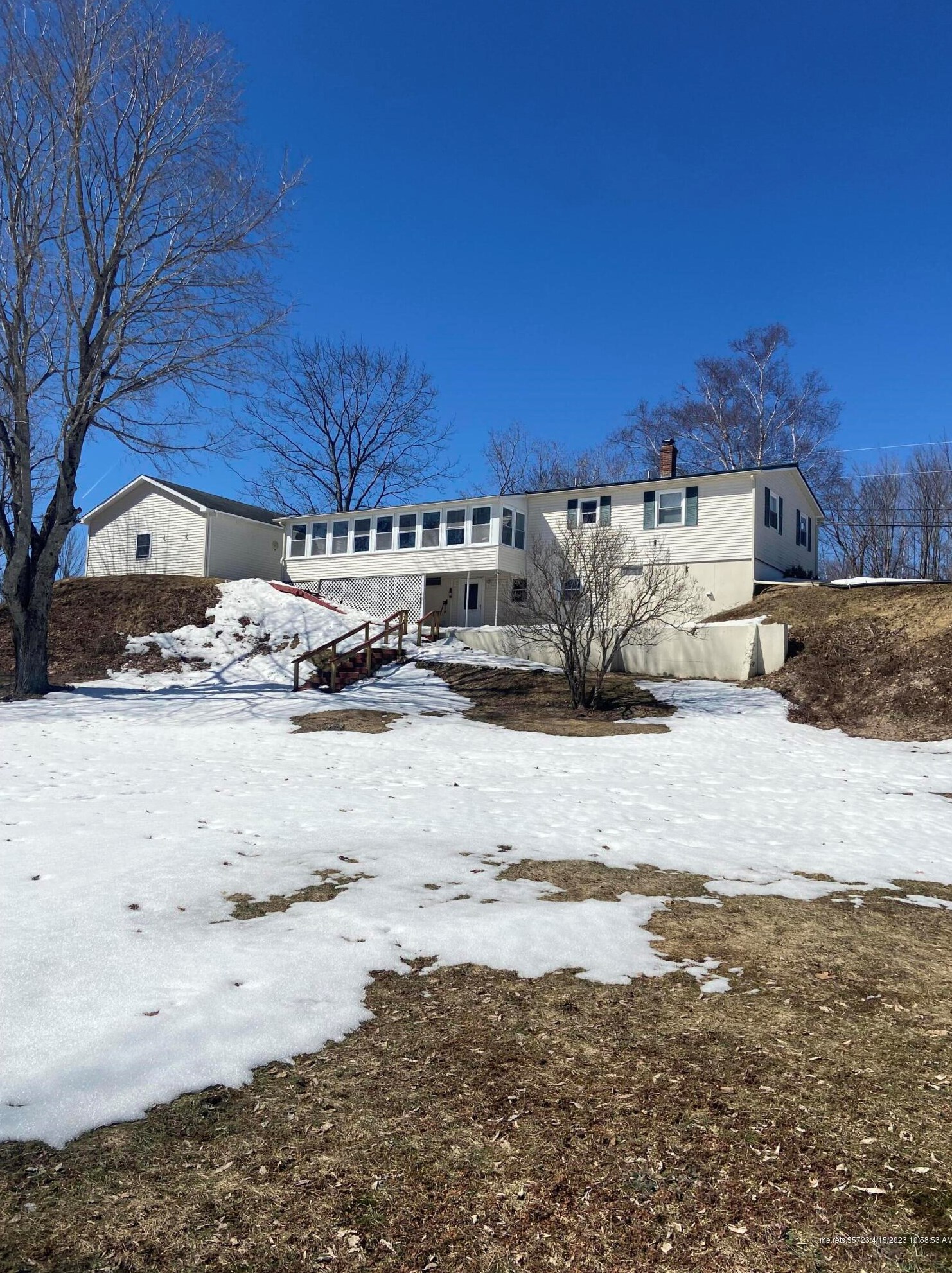 1288 Dexter Rd, Sebec, ME 04426