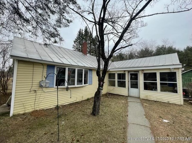 345 North Ave, Skowhegan, ME 04976