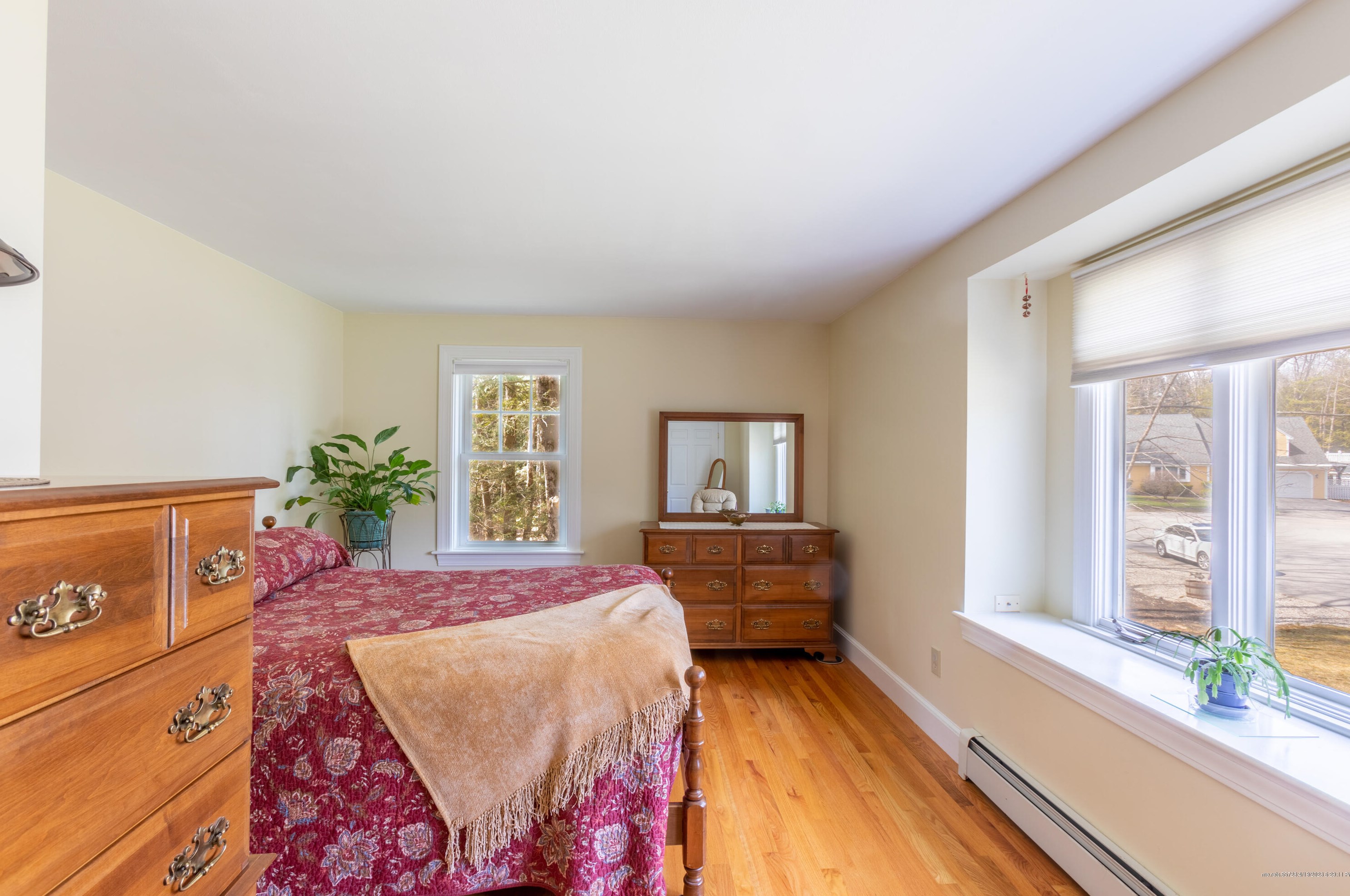 21 Bayview Ter, Saco ME  04072-1750 exterior