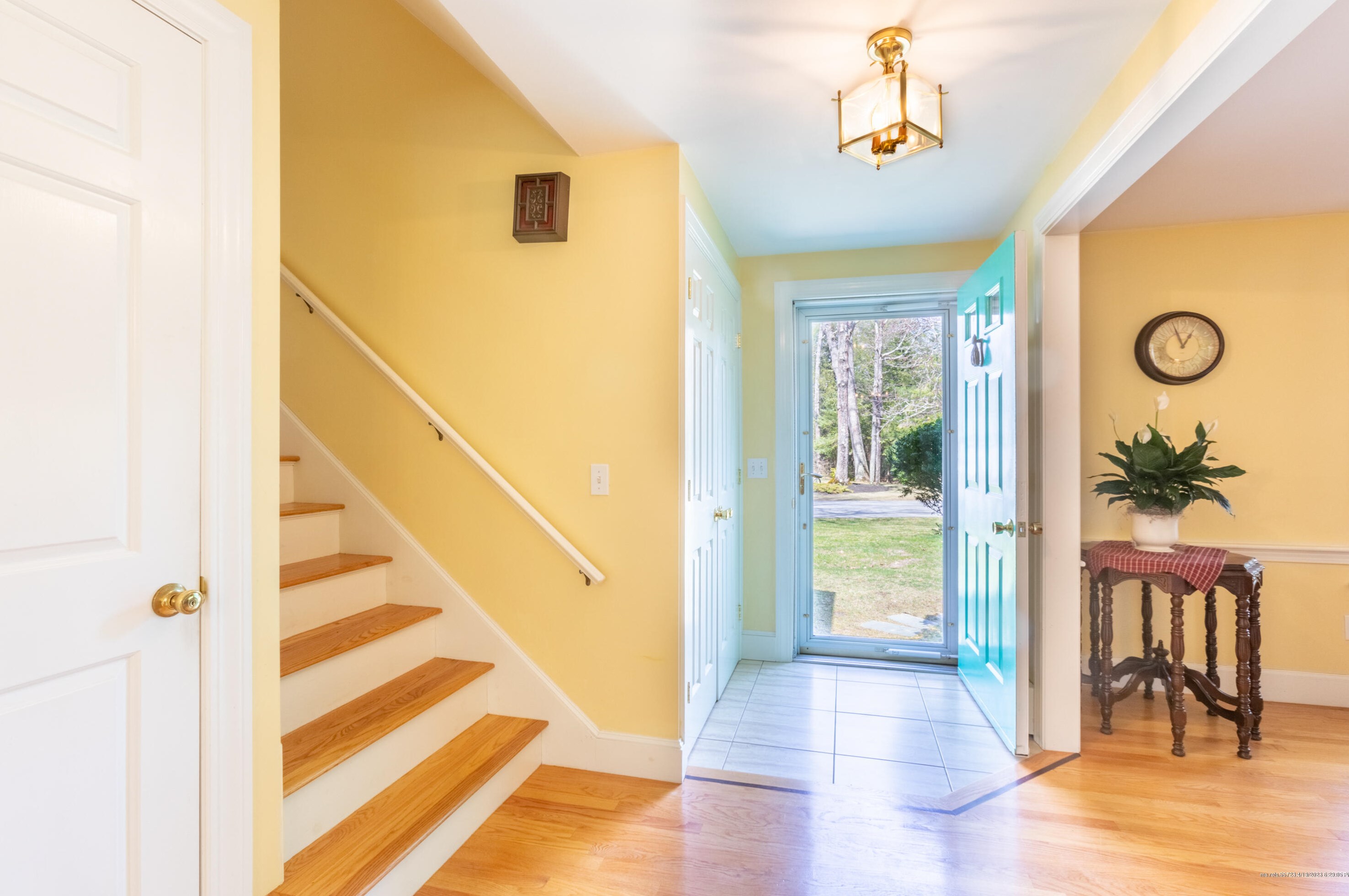 21 Bayview Ter, Saco ME  04072-1750 exterior