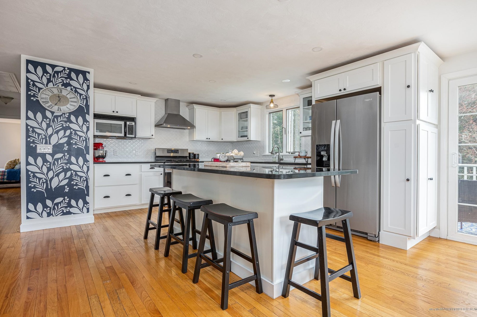 7 Penwood Cir, Portland ME  04107-2214 exterior