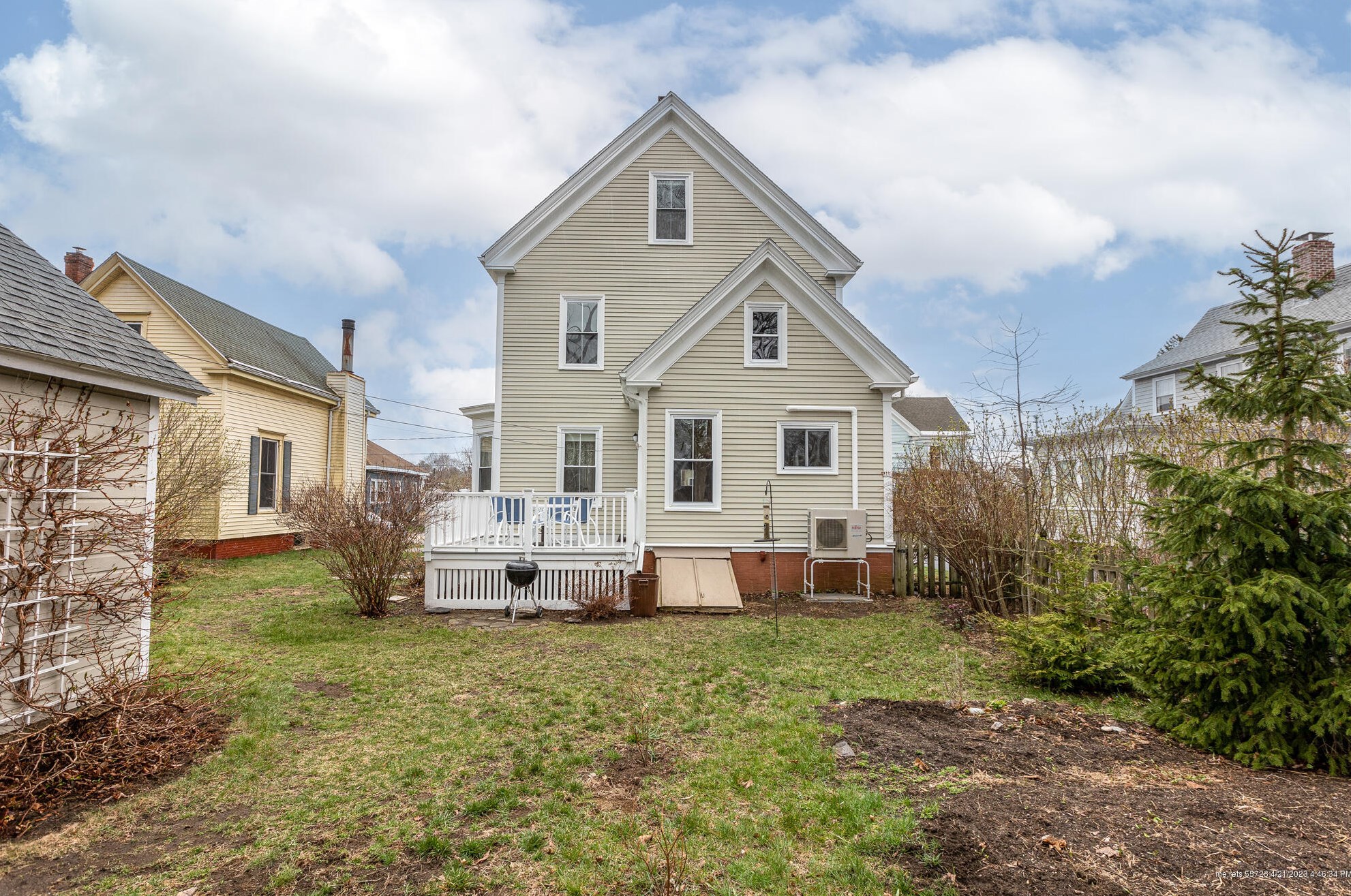 19 Richardson St, Portland ME  04103-2518 exterior