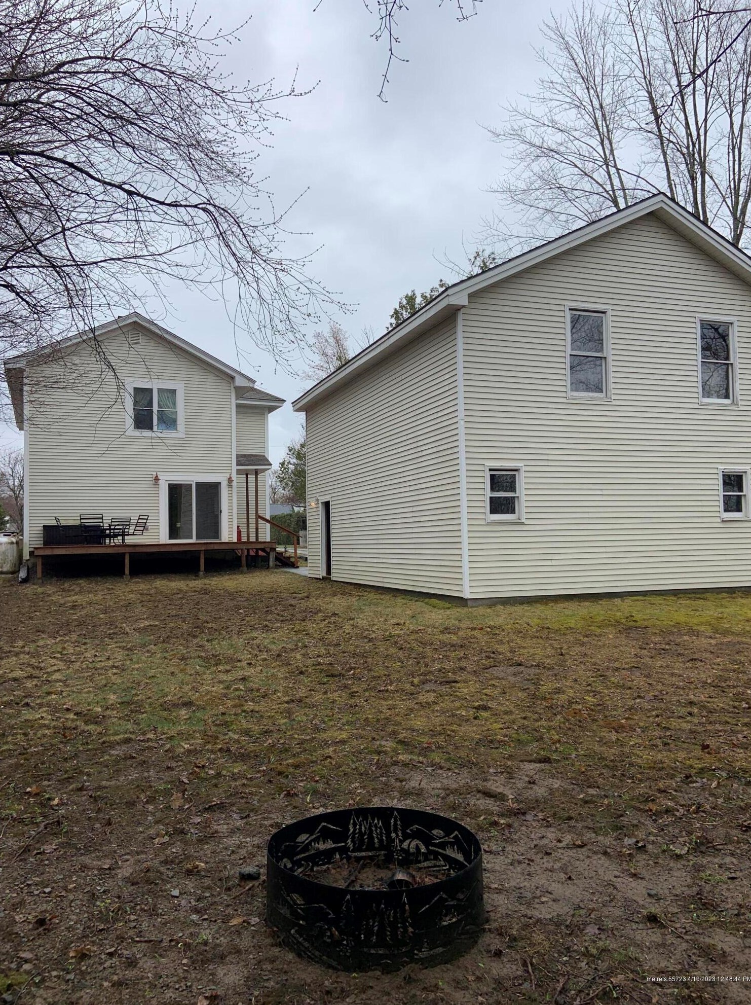 12 Sebasticook Ave, Newport ME  04953-3151 exterior