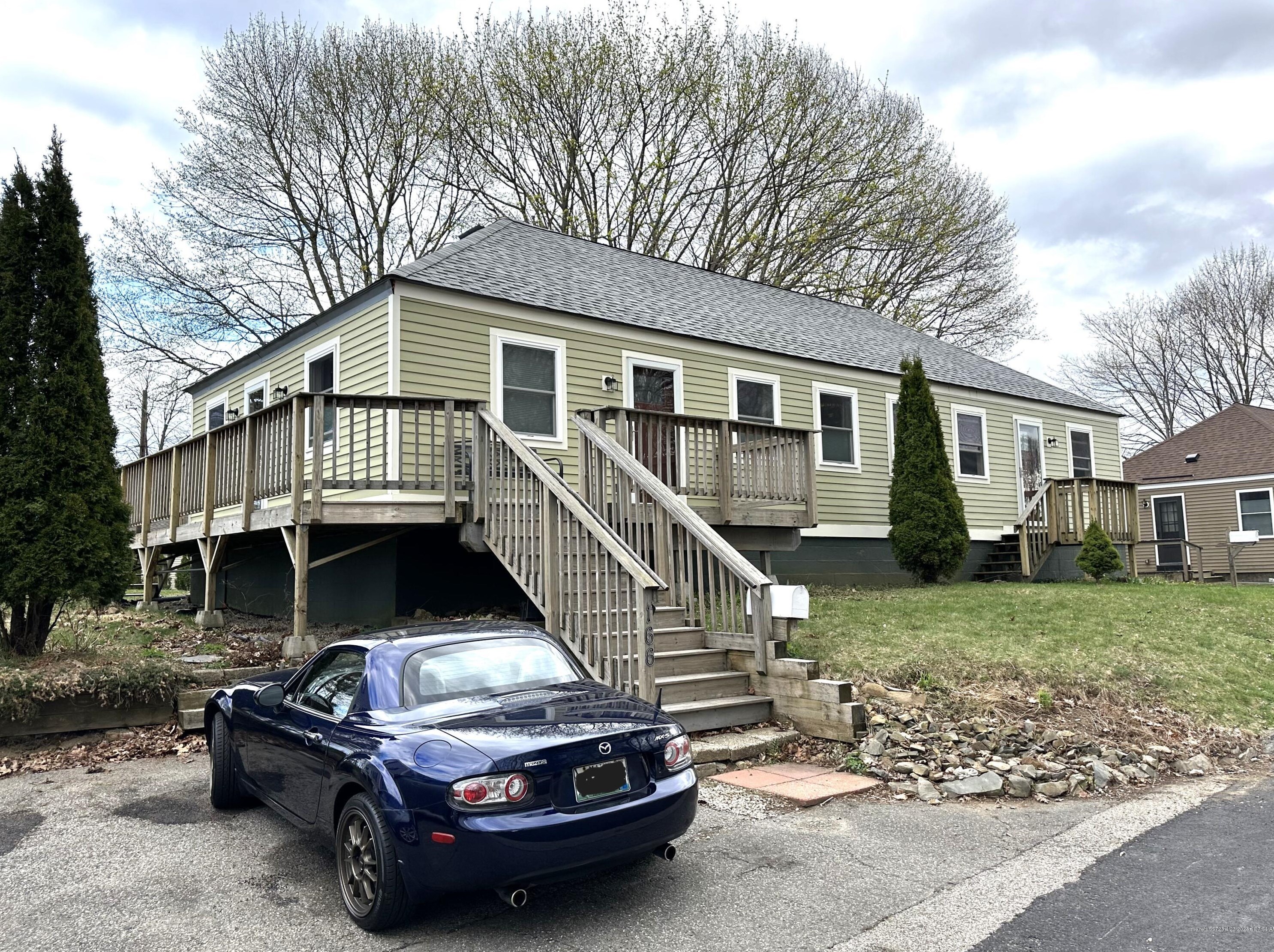 164-166 Manson Ave, Kittery, ME 03904