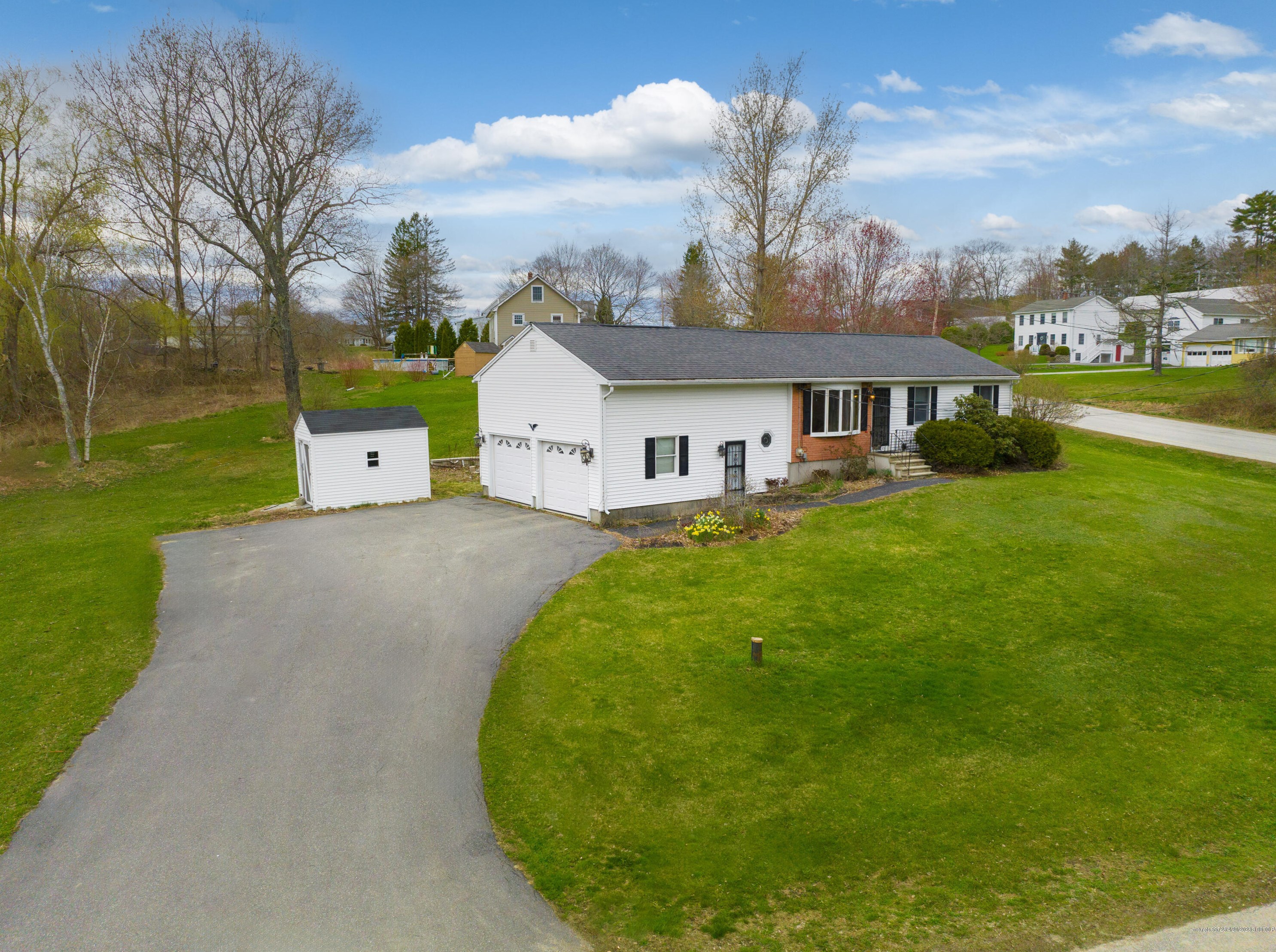 2 Anthony St, Lisbon, ME 04252