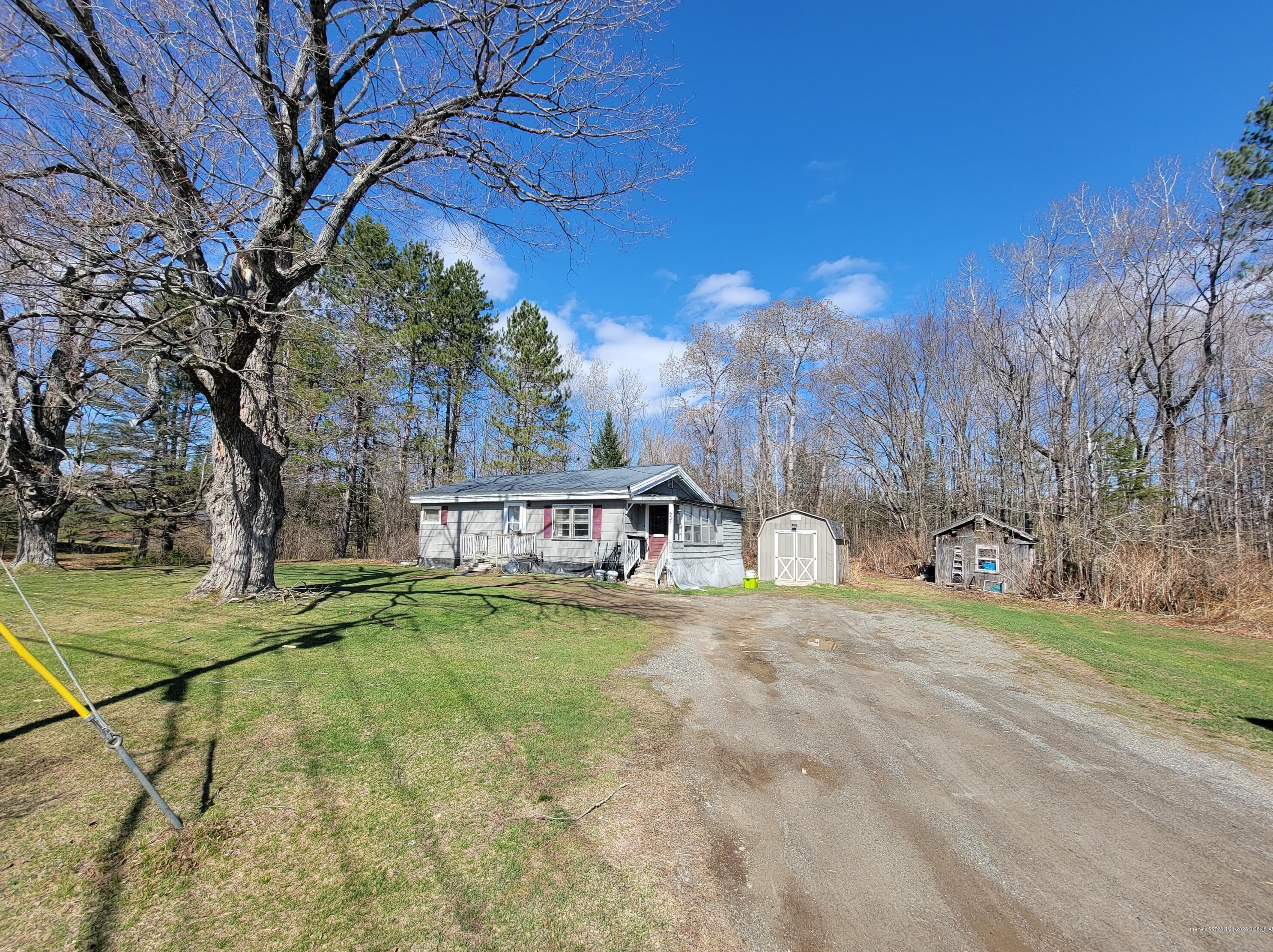537 Dover Rd, Charleston, ME 04422