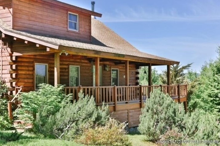 6 Sunset Ln, Brownfield, ME 04010