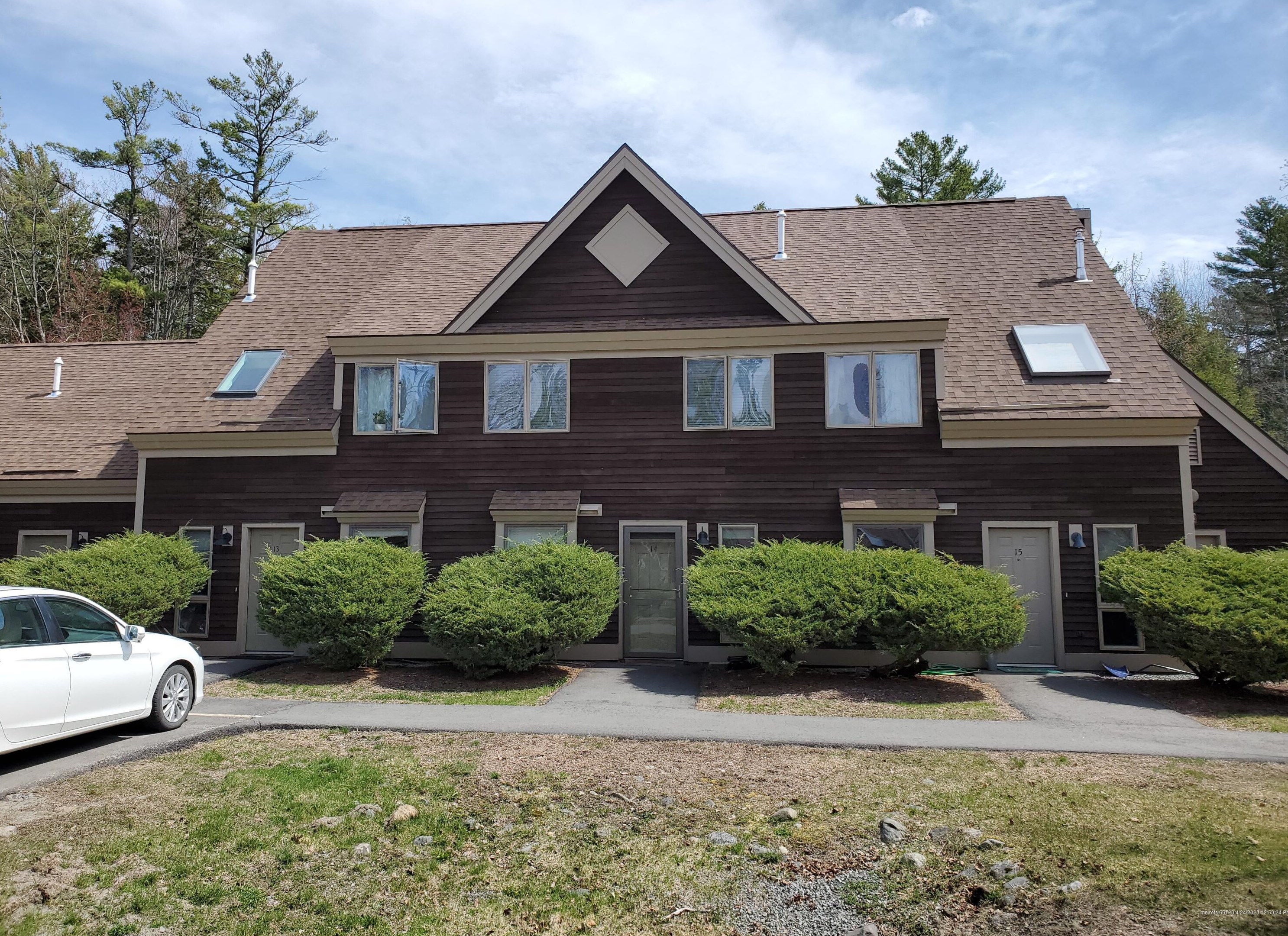 9 Hubbard Farms Rd #14, Orono, ME 04473
