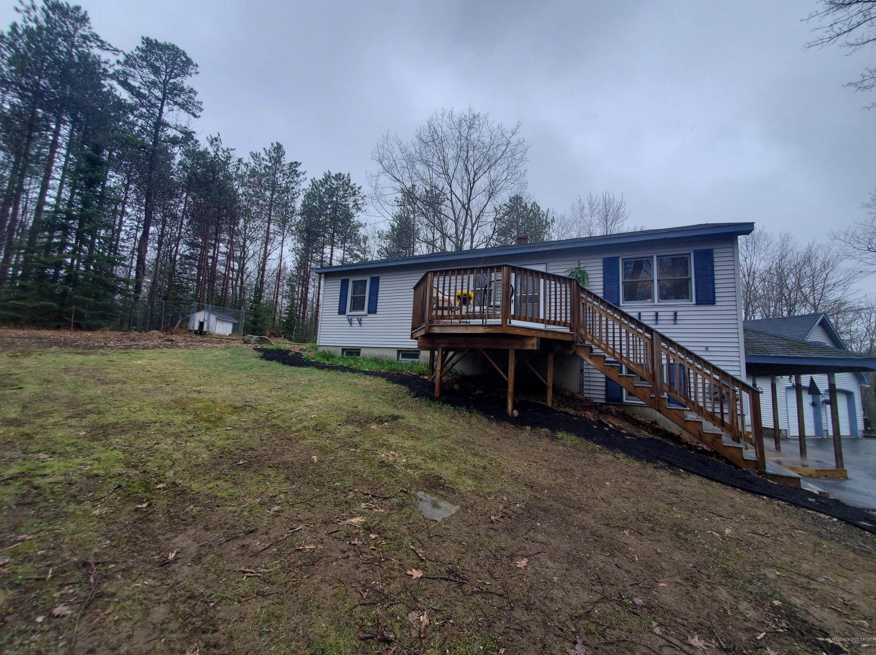39 Fairbanks Rd, Wayne, ME 04284-3530