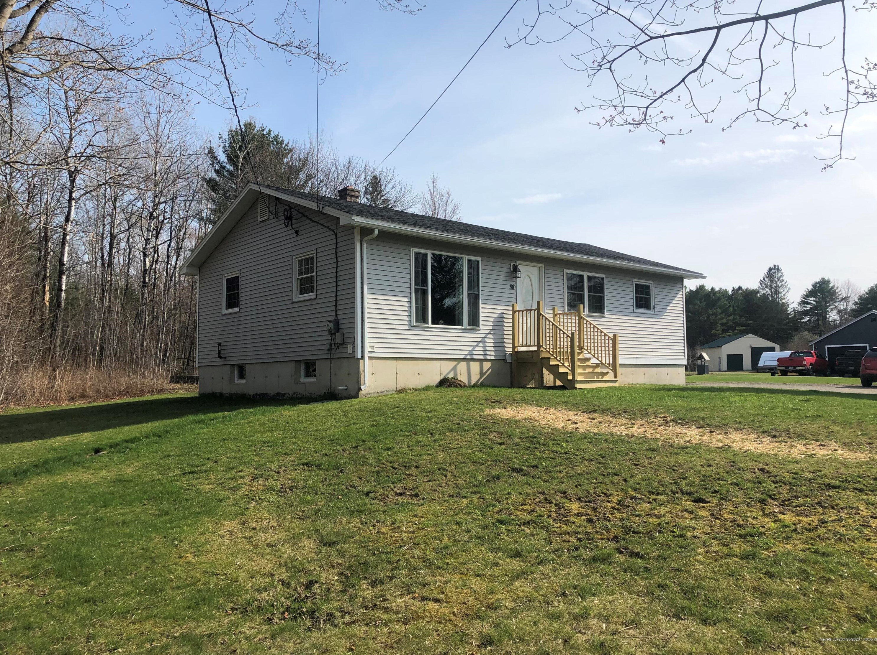 36 Cove Rd, Winterport, ME 04496