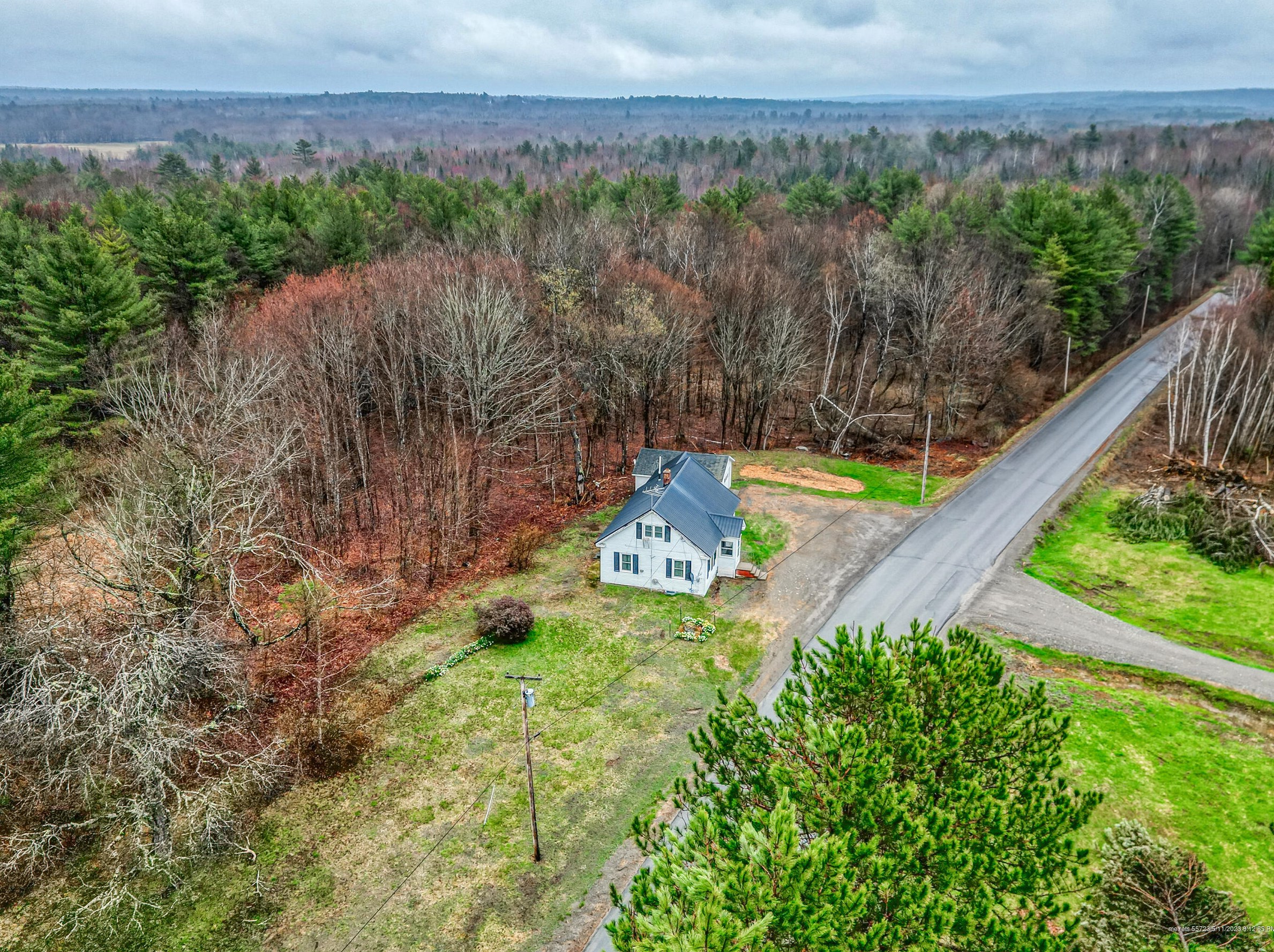 96 Hovey Rd, Milo, ME 04463