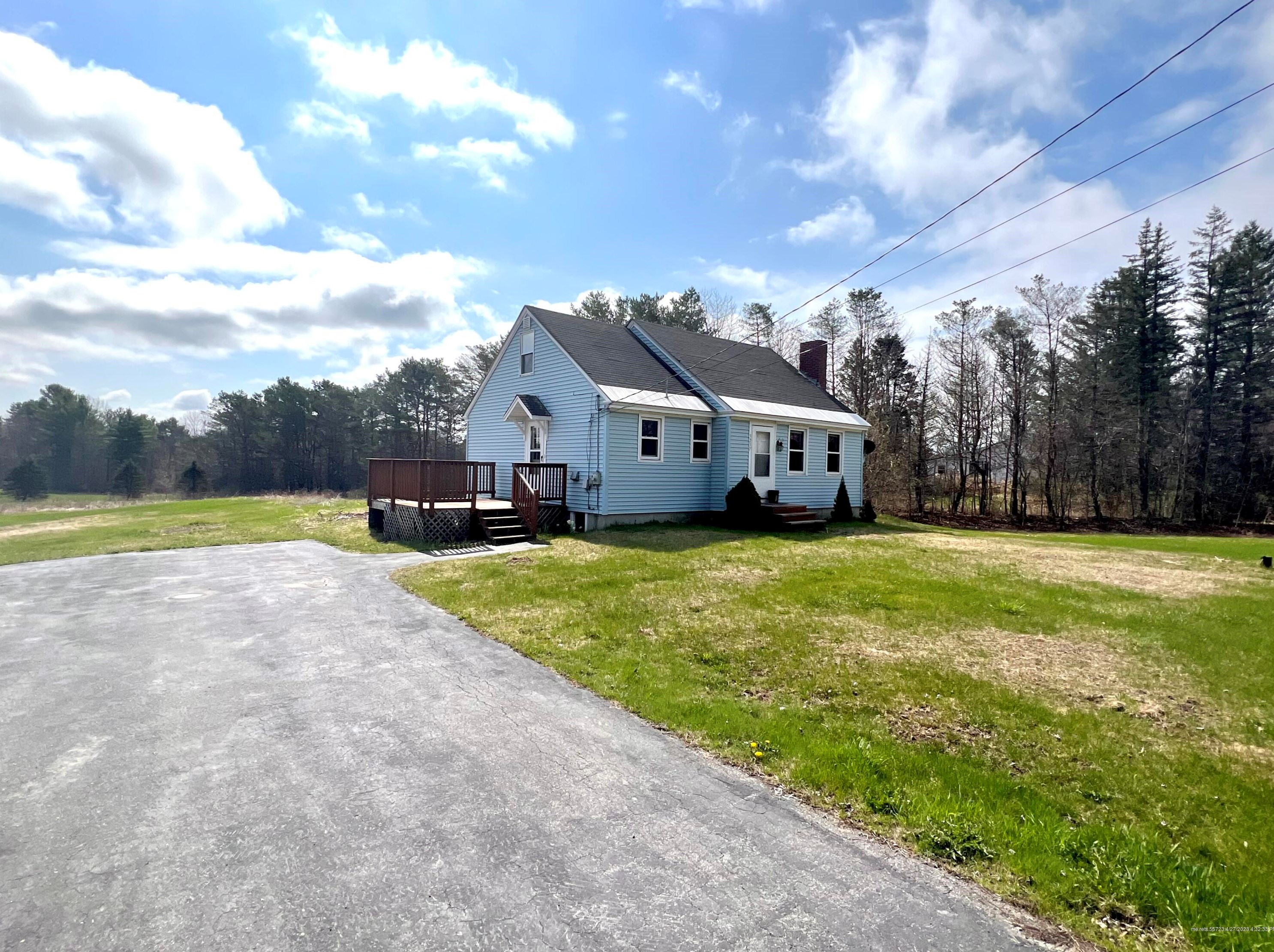 3237 W River Rd, Augusta, ME 04330