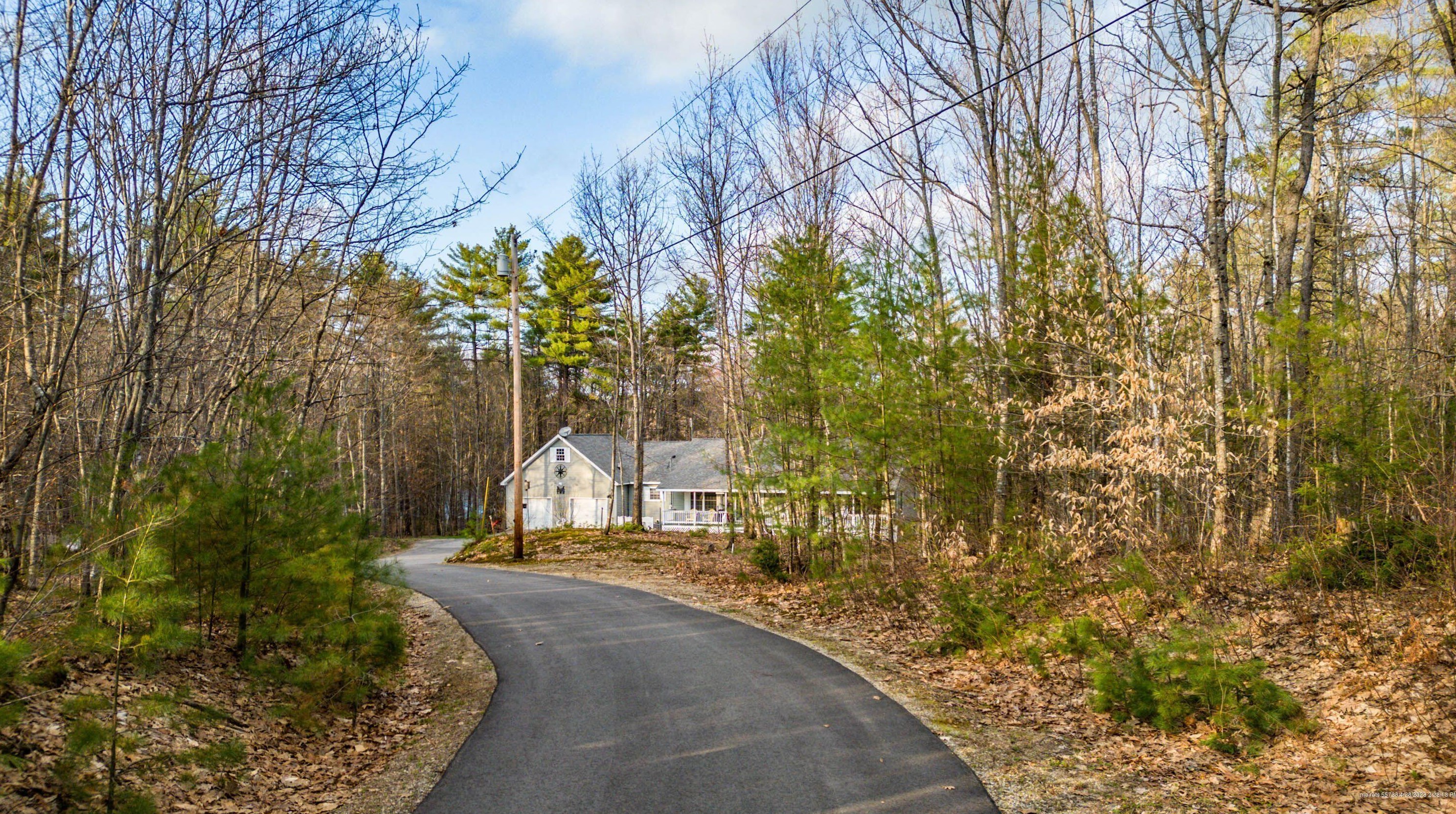 12 Hamilton Way, Limerick ME  04048-3834 exterior