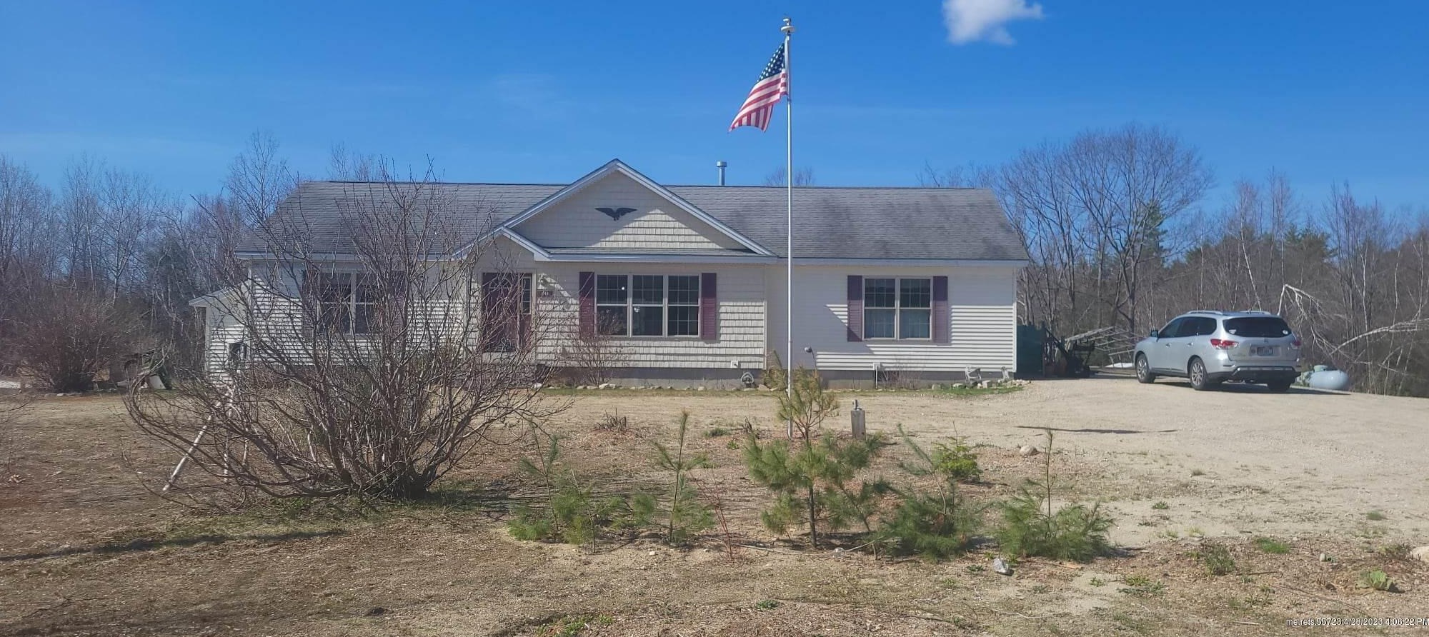 1048 Valley Rd, Waterford, ME 04088