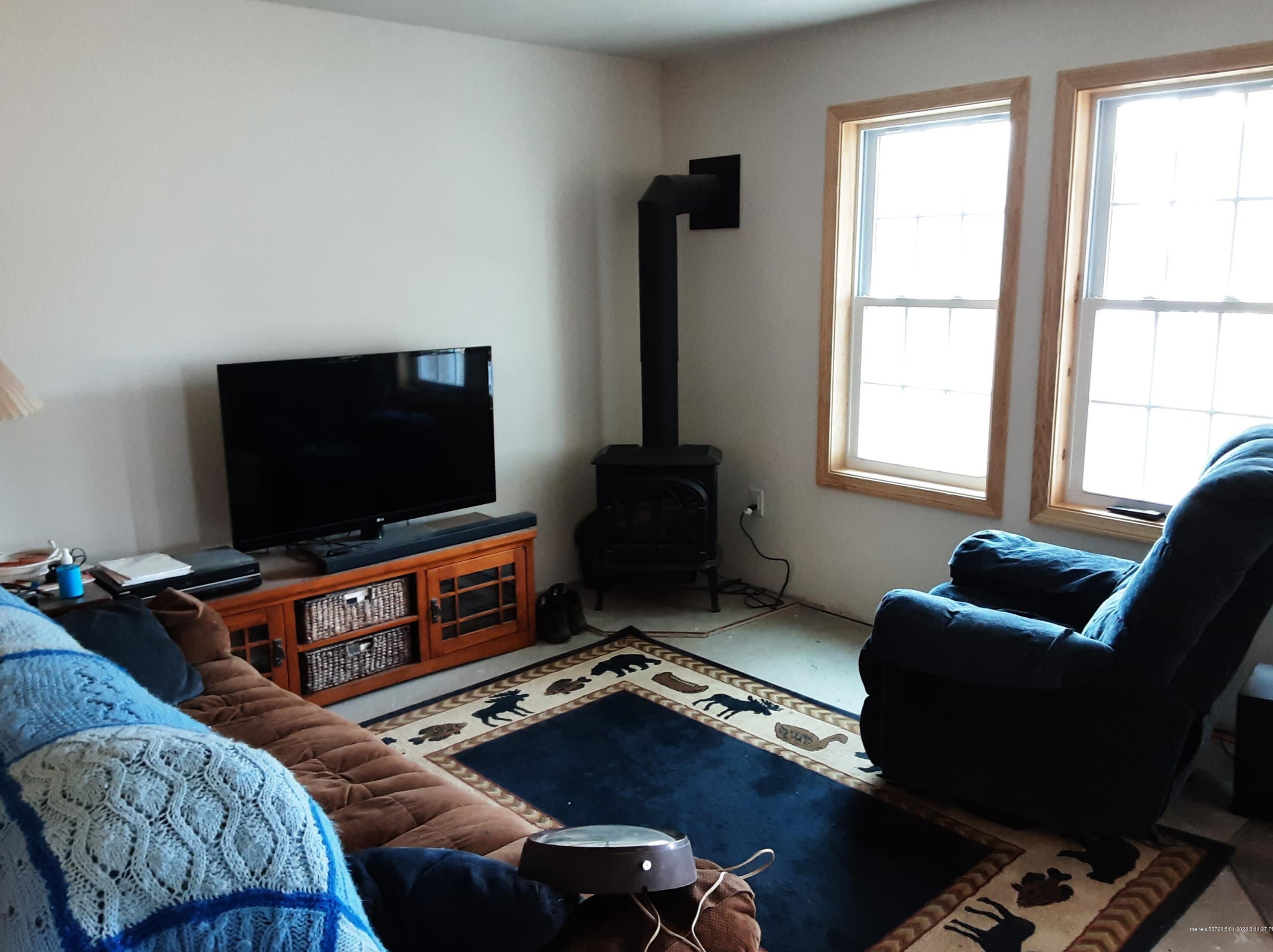 16 Hodsdon Ln, Somerville, ME 04348