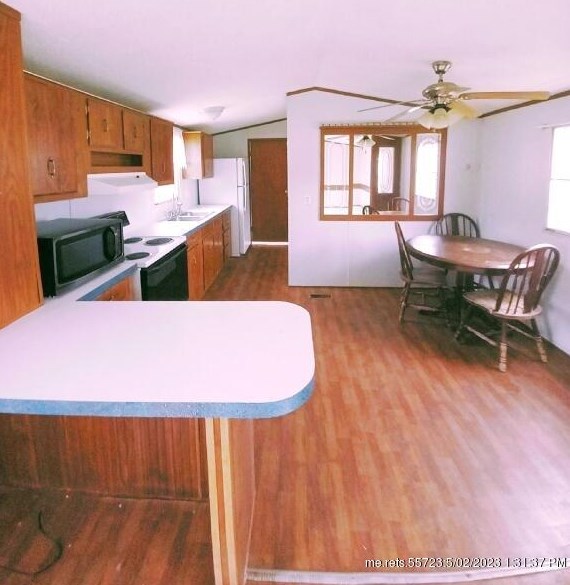 62 Hillside Dr, Wales, ME 04280