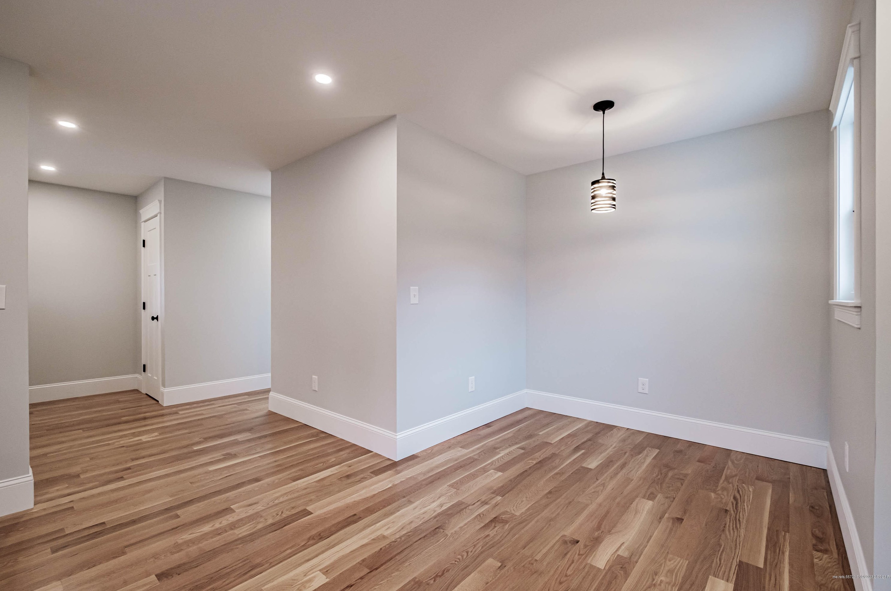 65 Vista Dr, Windham ME  04062-4445 exterior