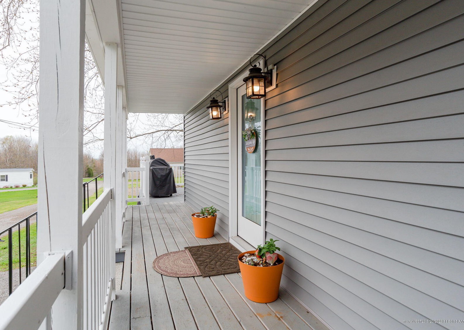 819 Brunswick Ave, Pittston ME  04345-6219 exterior