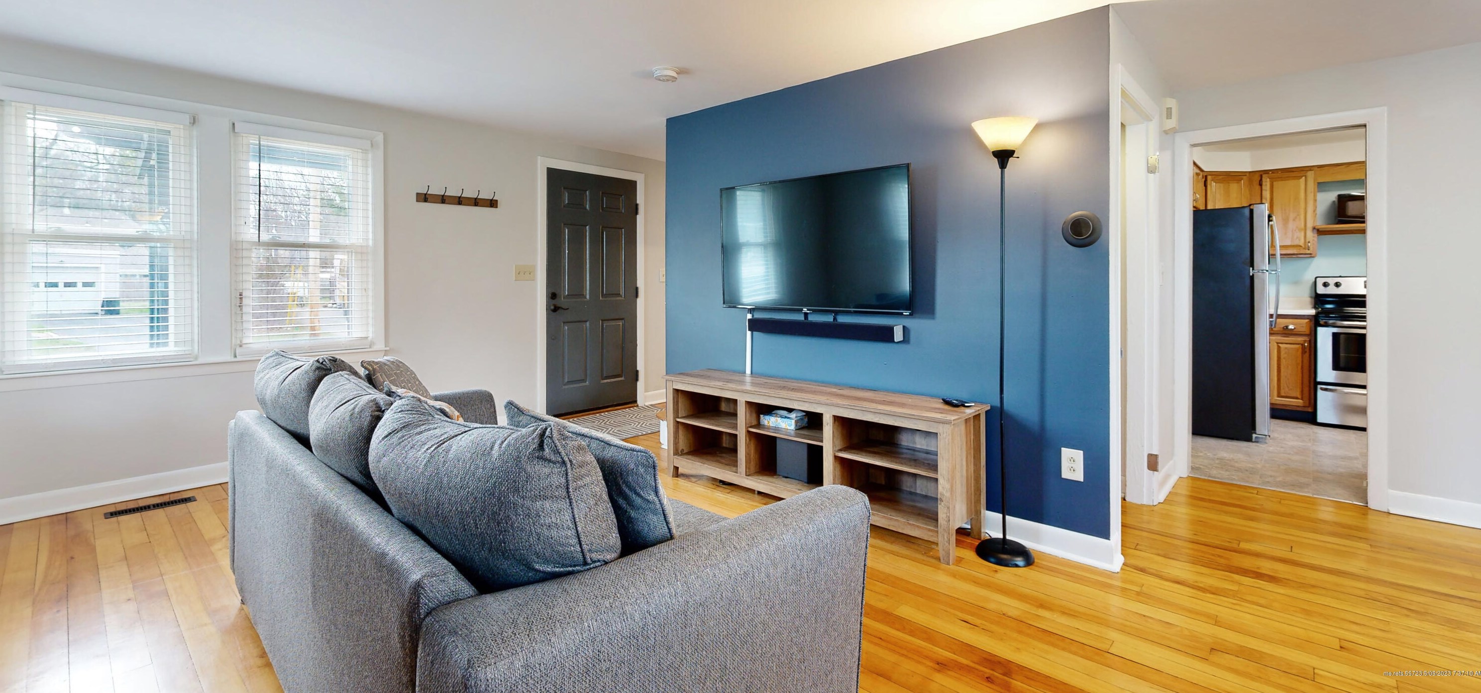 128 Columbia Ave, Mere Point, ME 04011