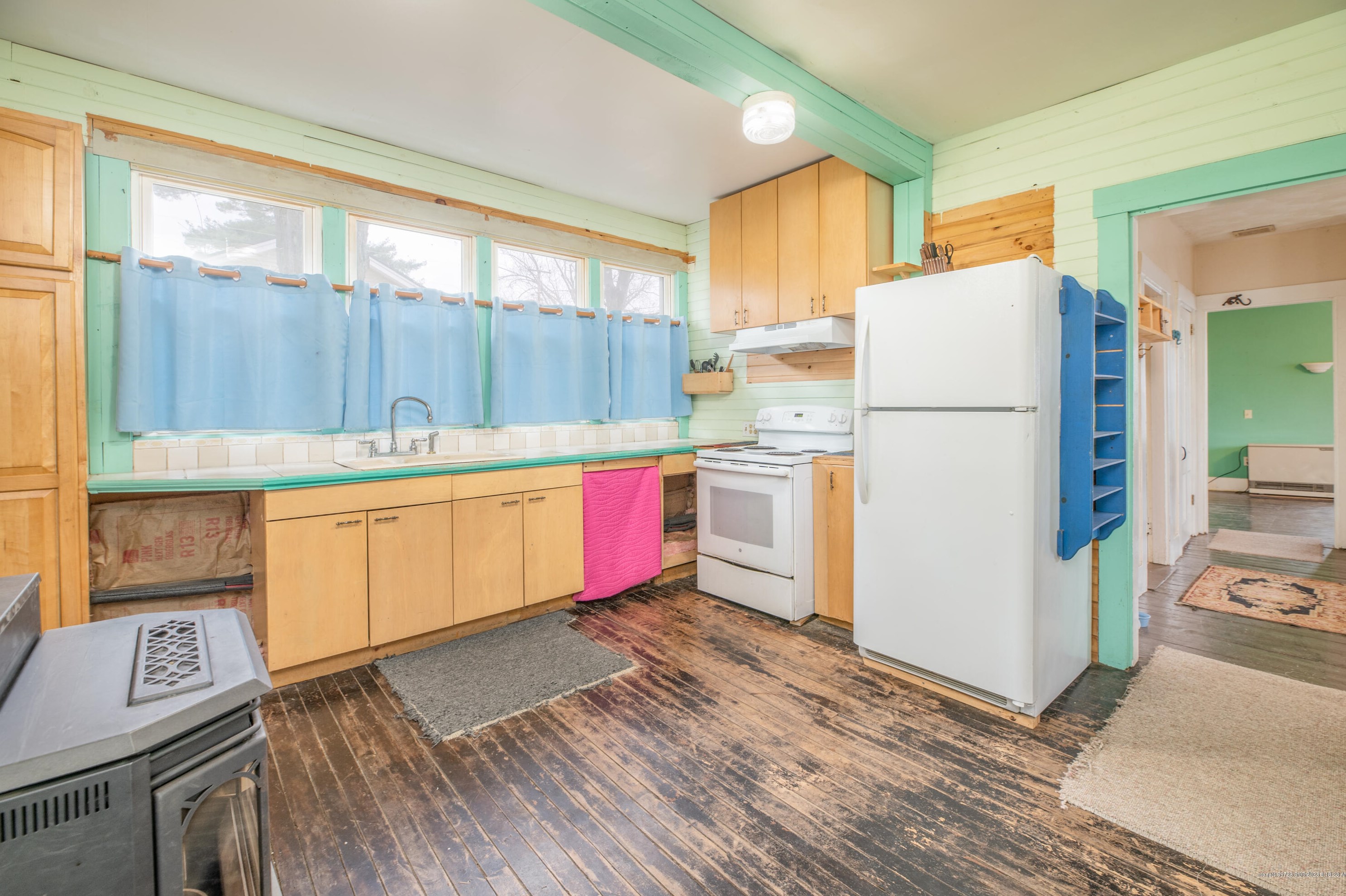 80 Main St, Starks ME  04911-3322 exterior