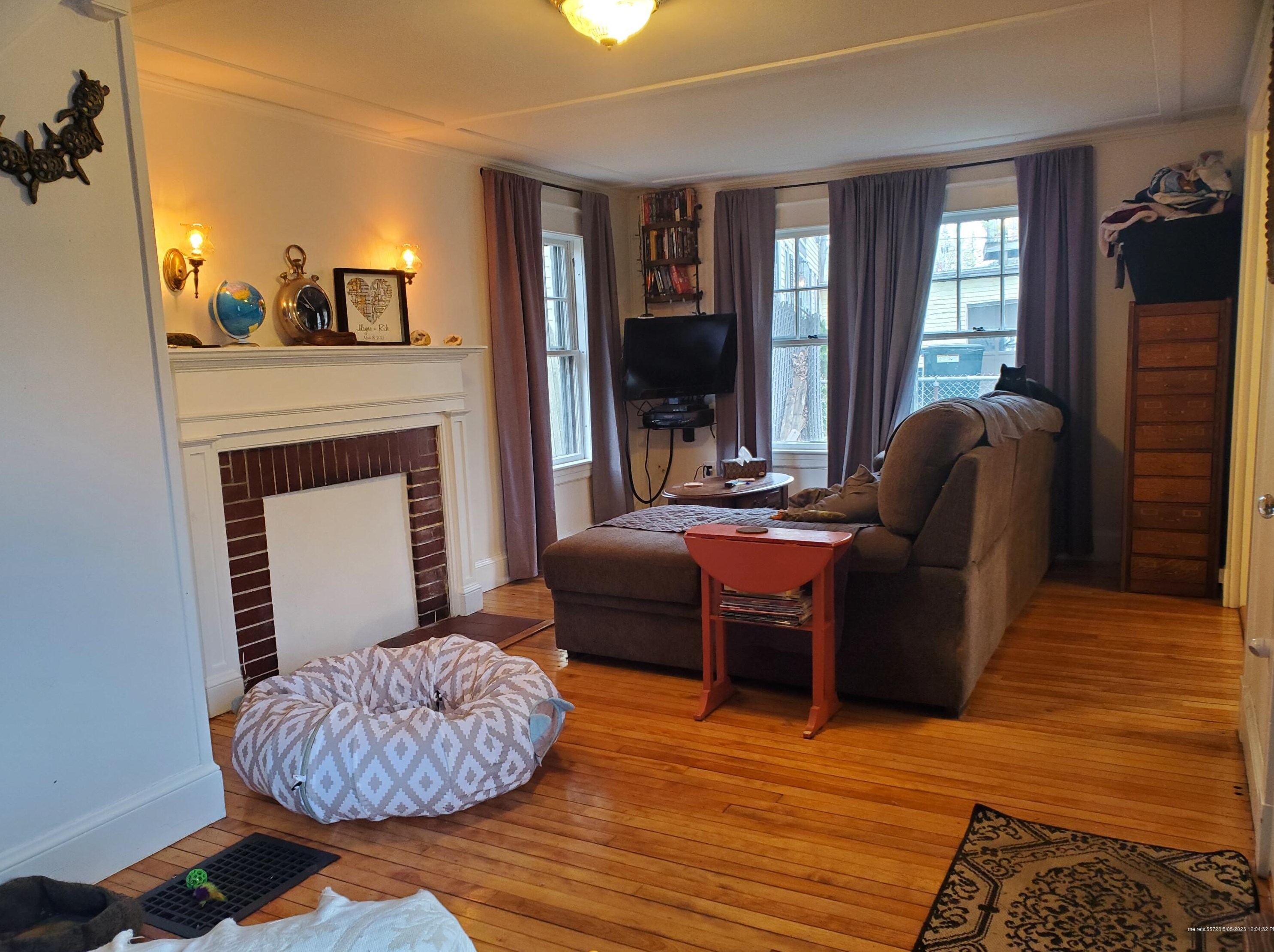 17 Chamberlain St, Augusta, ME 04330