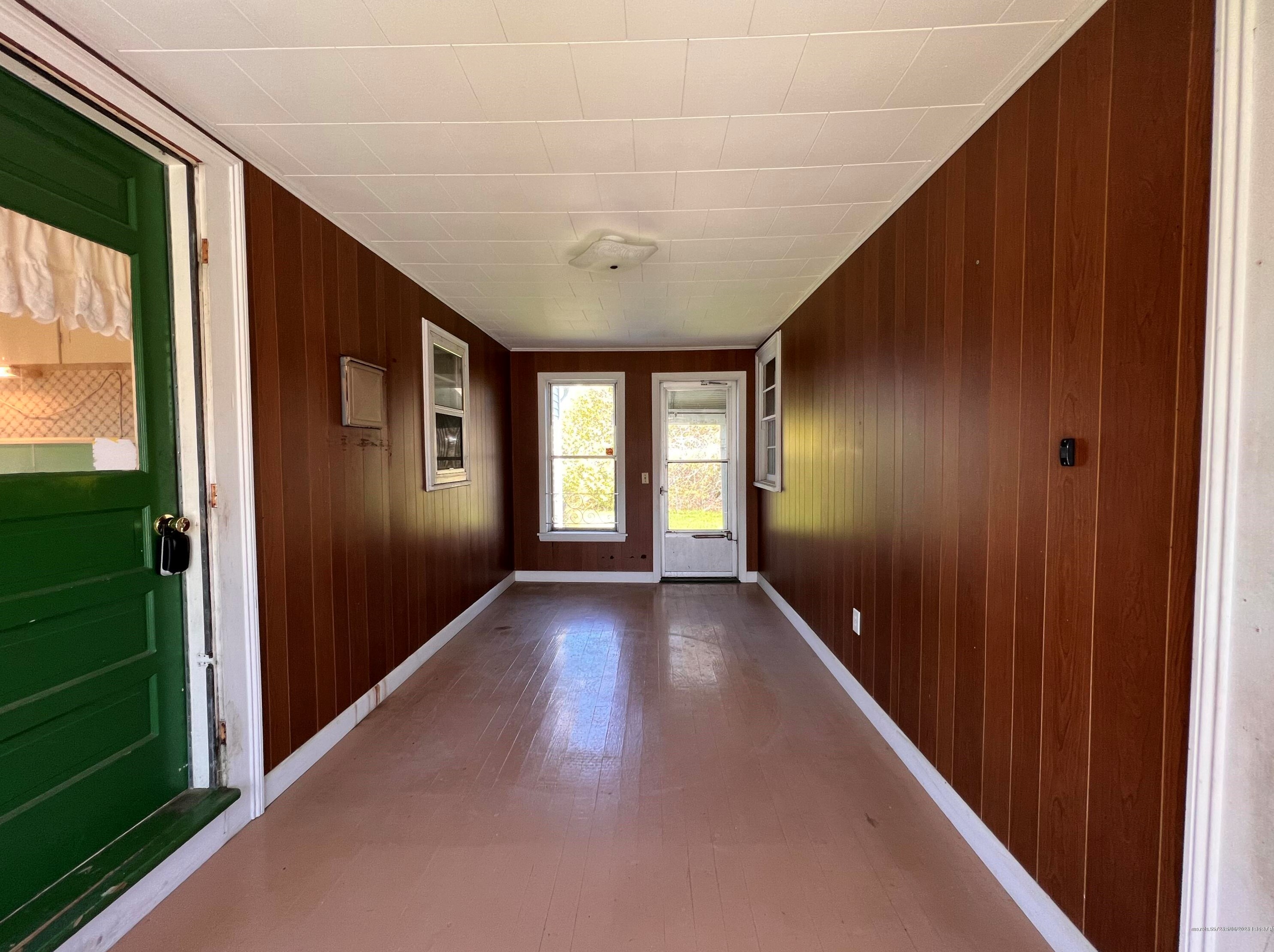 7 George St, Newburgh ME  04444-1605 exterior