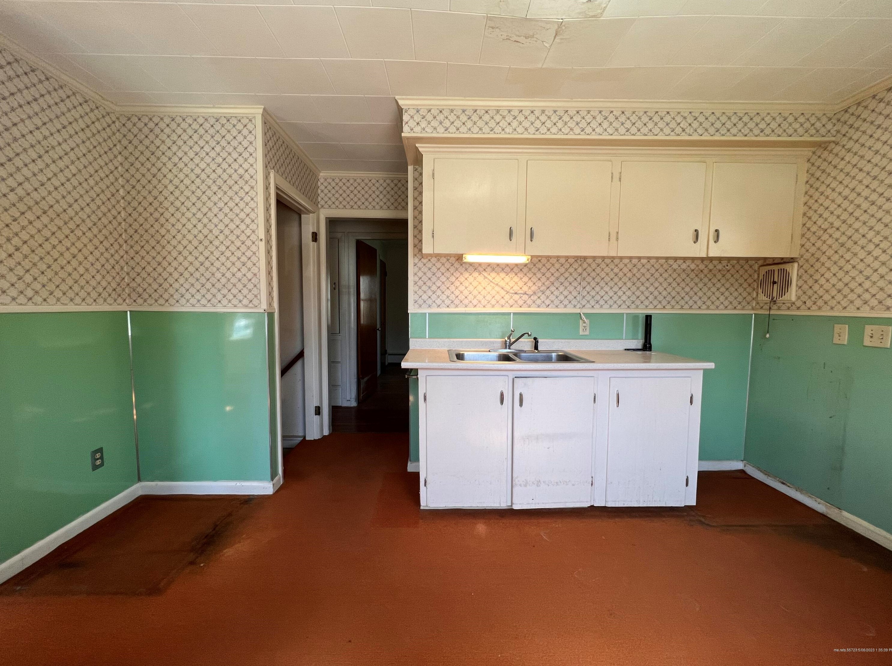 7 George St, Newburgh ME  04444-1605 exterior