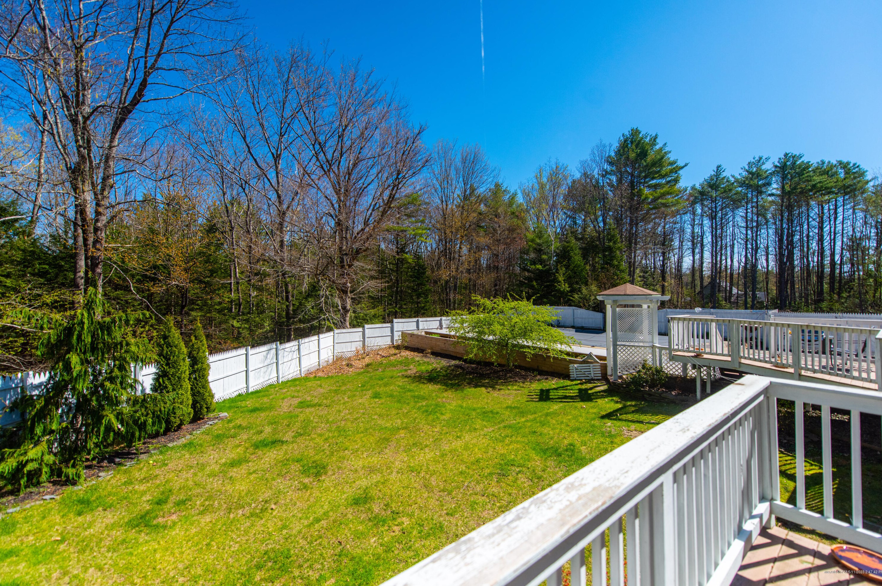 20 Hemlock Dr, Durham ME  04222-5106 exterior