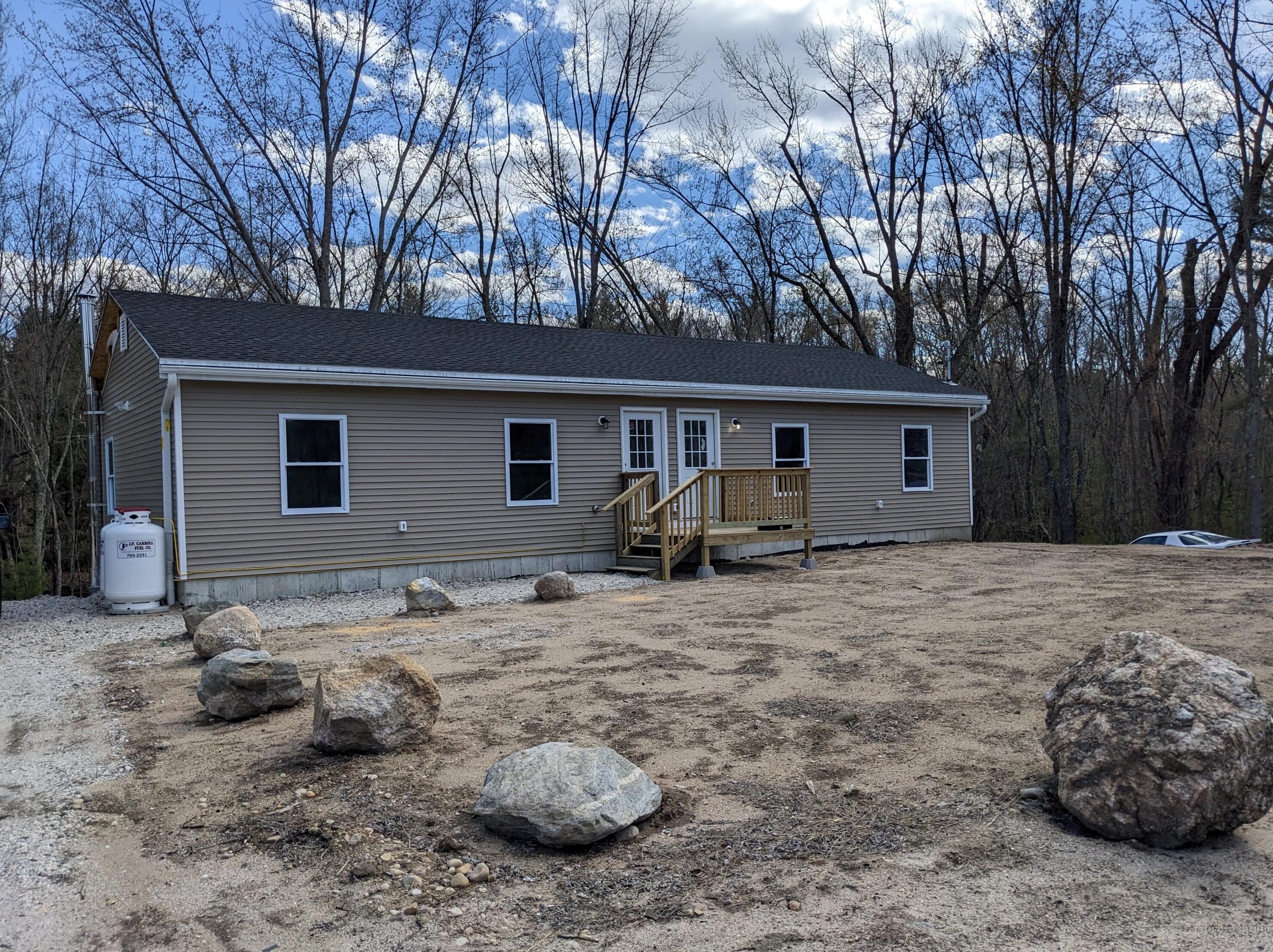 71 Sebago Rd, Hiram, ME 04041