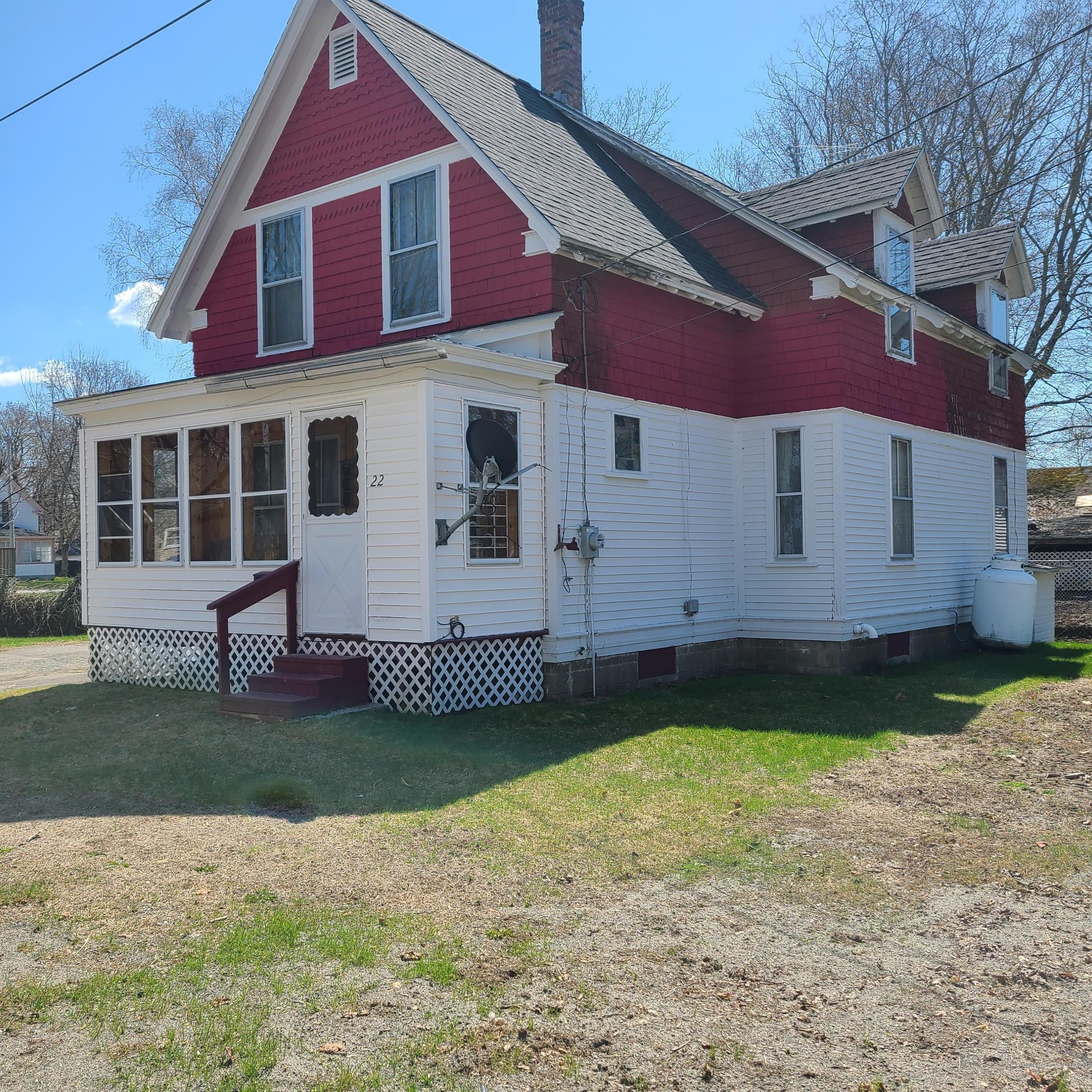 22 Clinton St, Milo ME  04463-1132 exterior