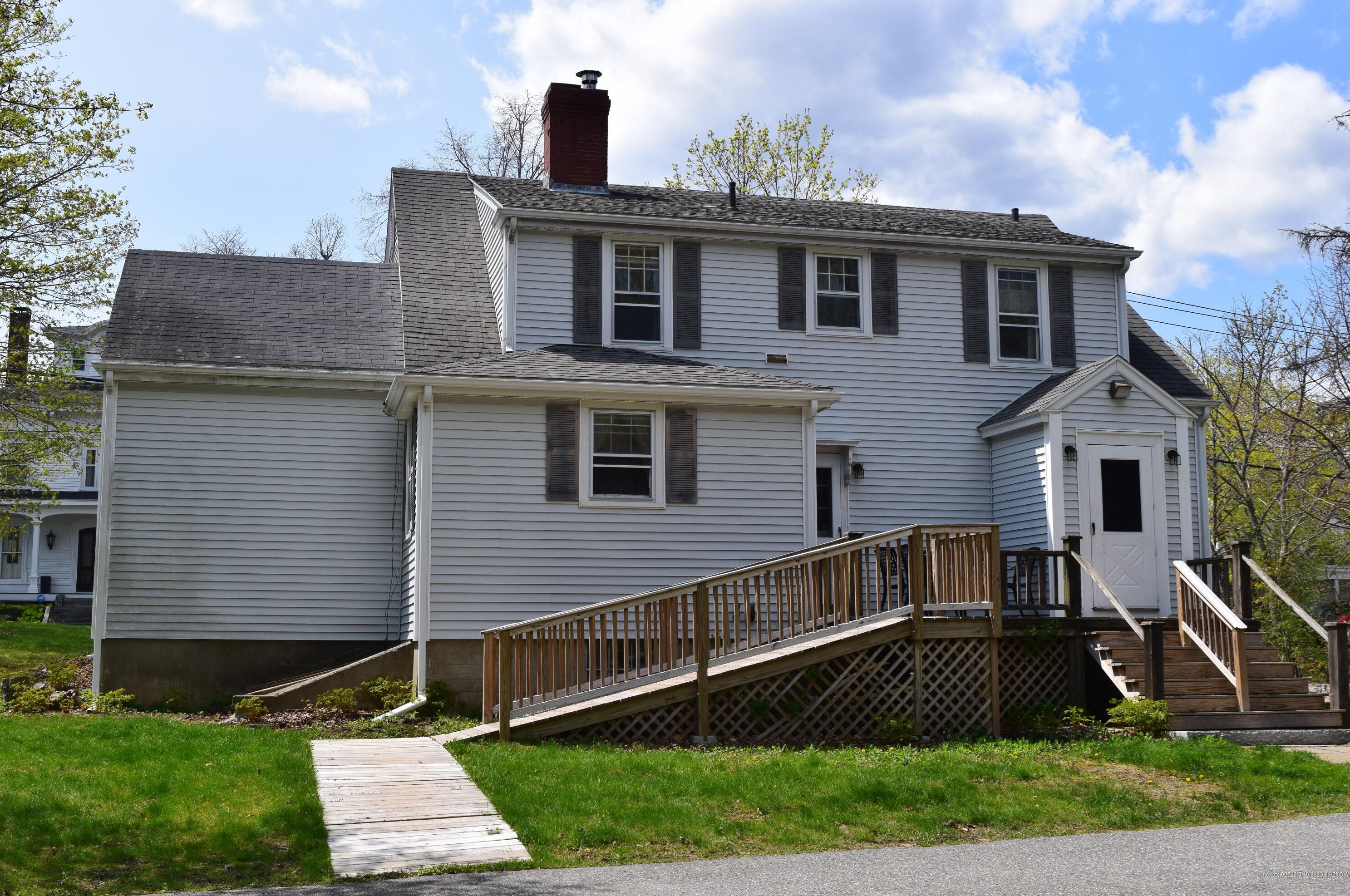 77 State St, Waltham, ME 04605