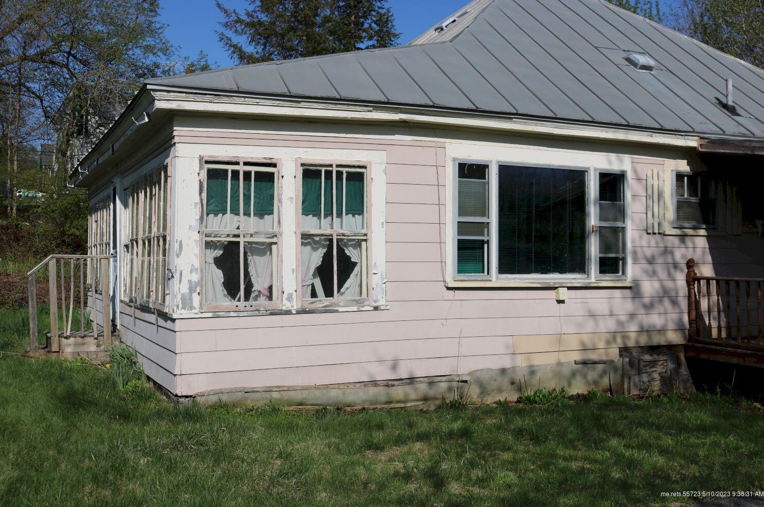 59 Randall St, Starks ME  04911-3371 exterior